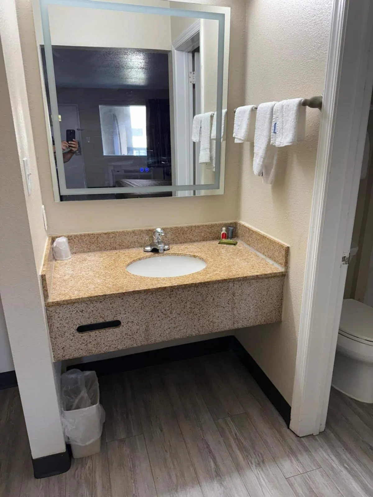 Studios 4 Less Chesapeake