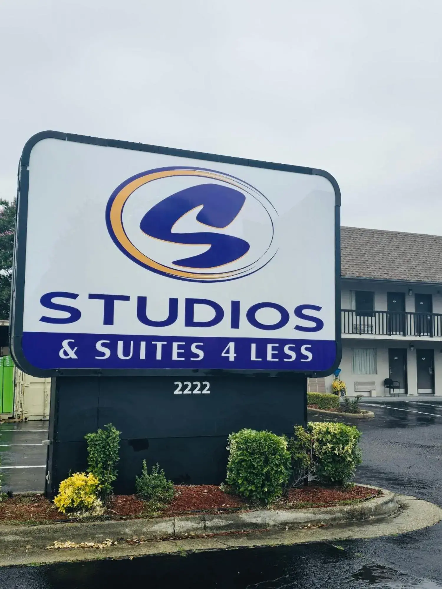 Studios 4 Less Chesapeake Studios 4 Less Chesapeake