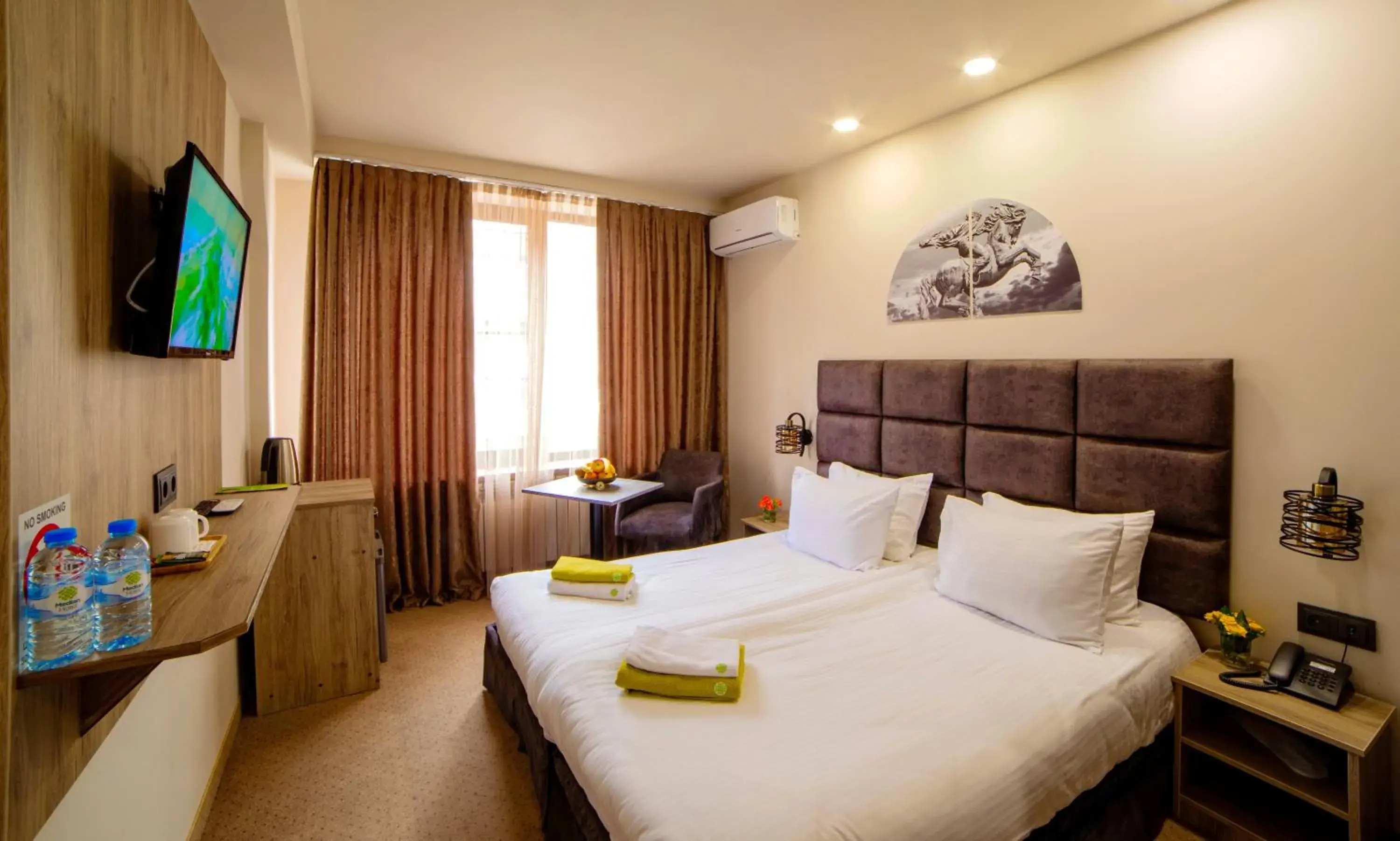 Superior Double or Twin Room in Elysium Gallery Hotel Superior Double or Twin Room in Elysium Gallery Hotel