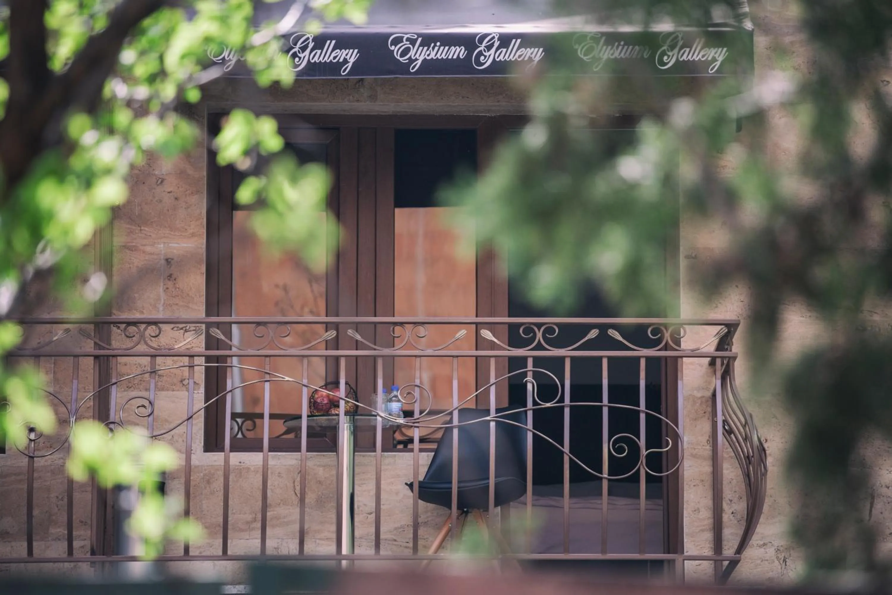 Garden in Elysium Gallery Hotel