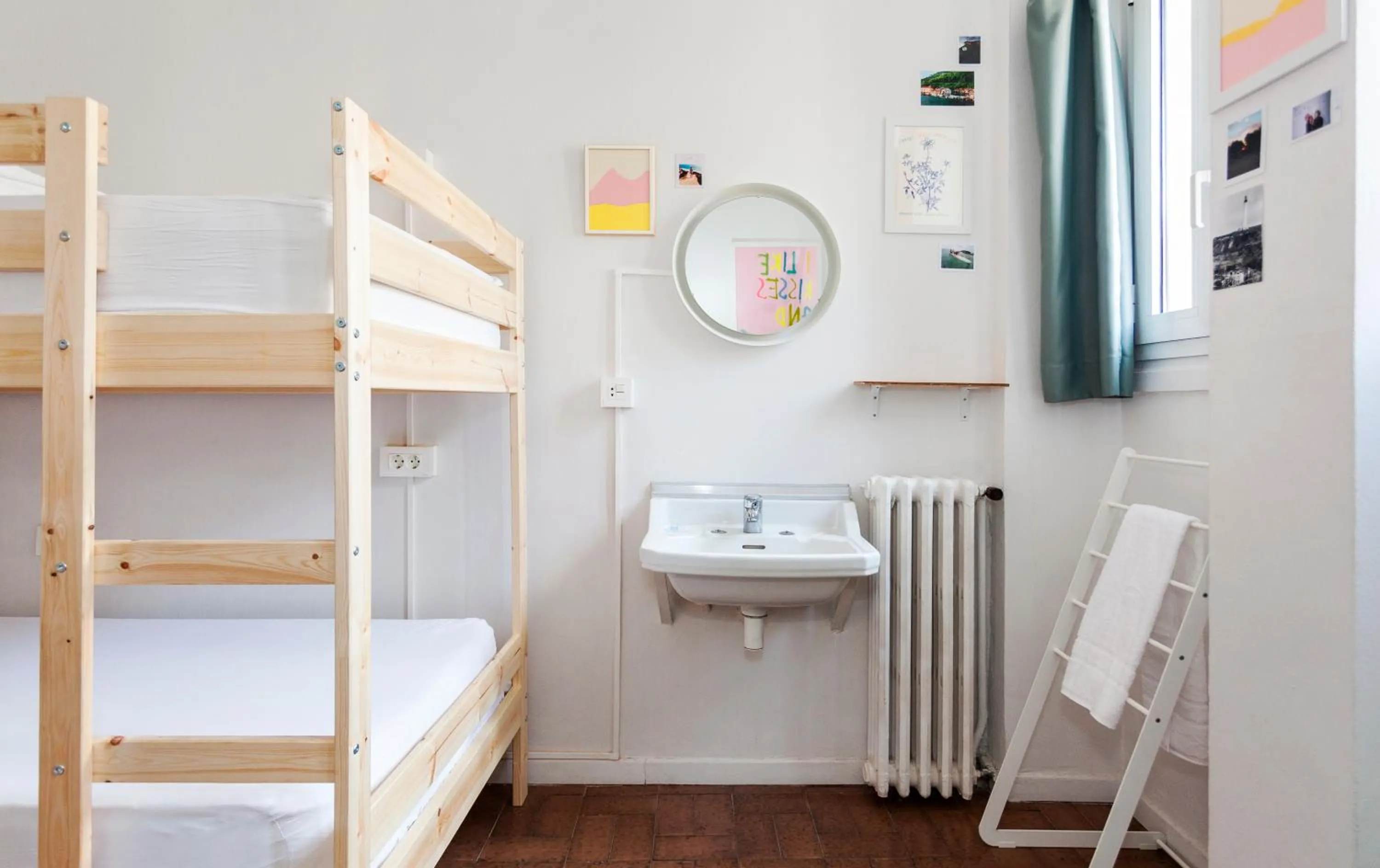 Bedroom, Bed in A Room In The City Hostel