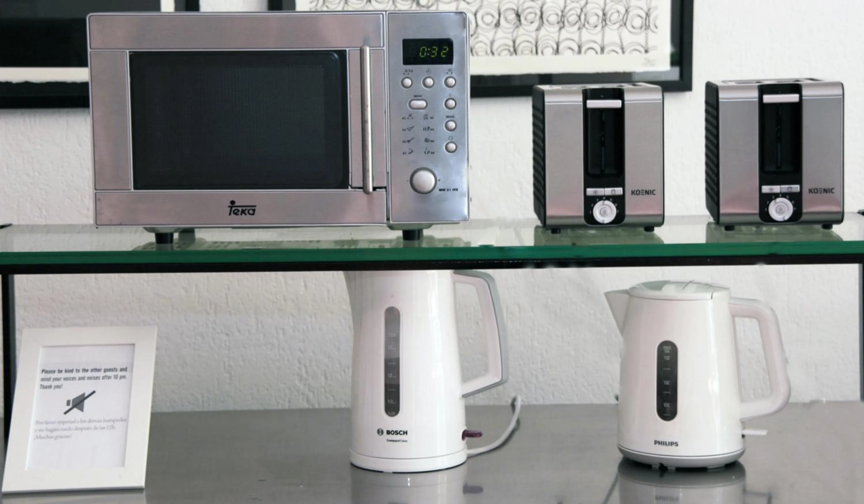 Kitchen or kitchenette in A Room In The City Hostel