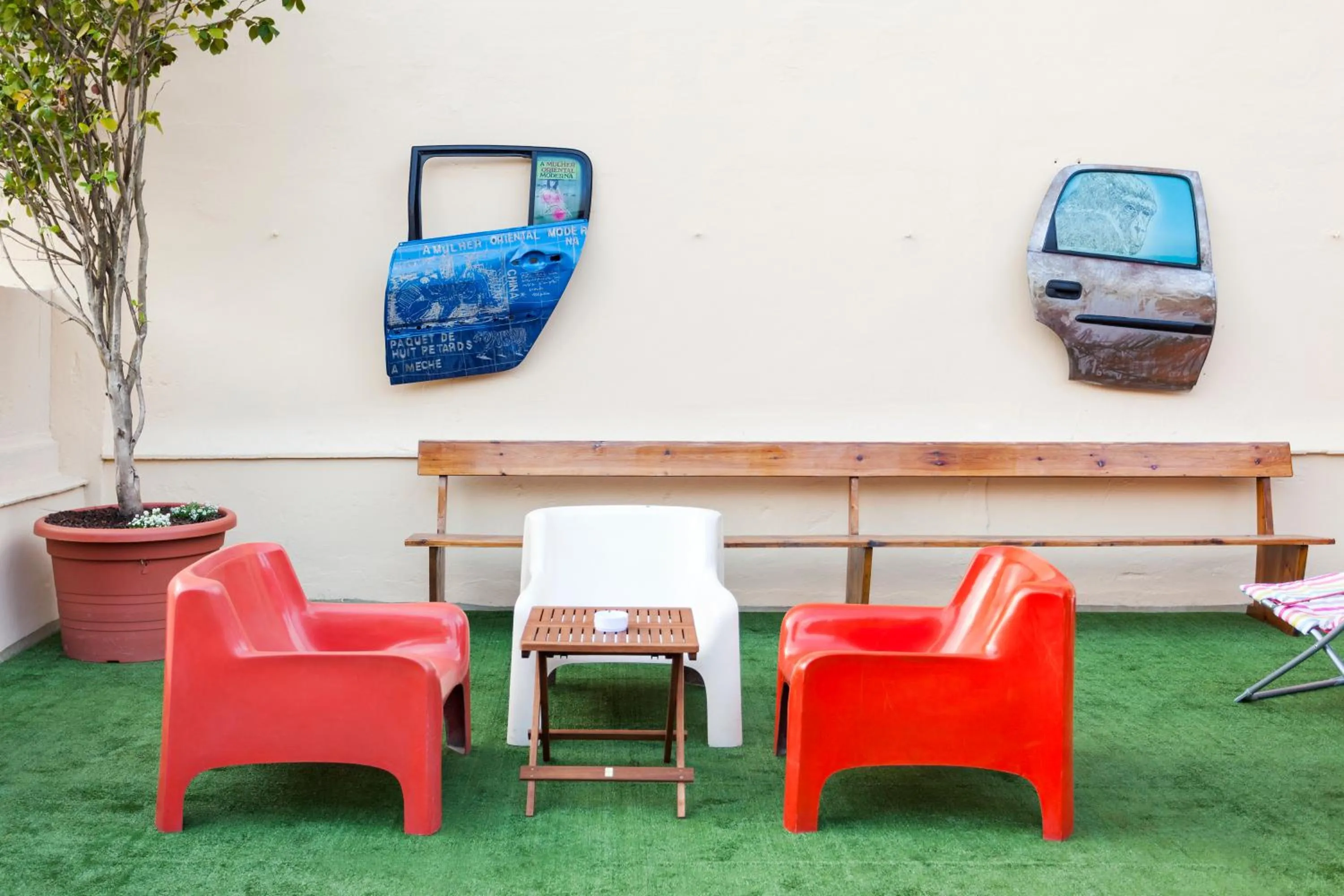 Balcony/Terrace in A Room In The City Hostel