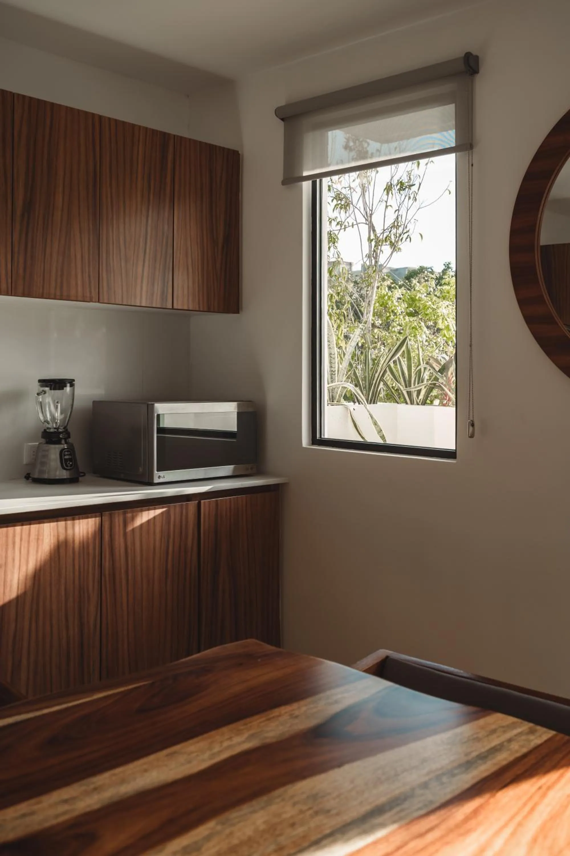 microwave in Best Condo with Rooftop Pool, Gym, Coworking, Cinema