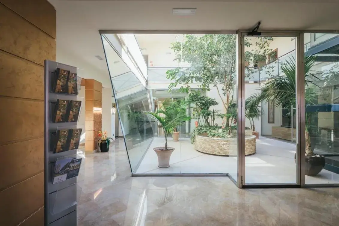 Lobby or reception in Hotel Costa Azul Lobby or reception in Hotel Costa Azul