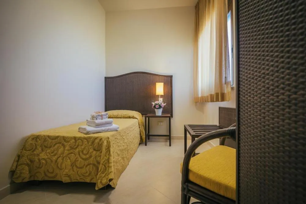 Bedroom, Bed in Hotel Costa Azul