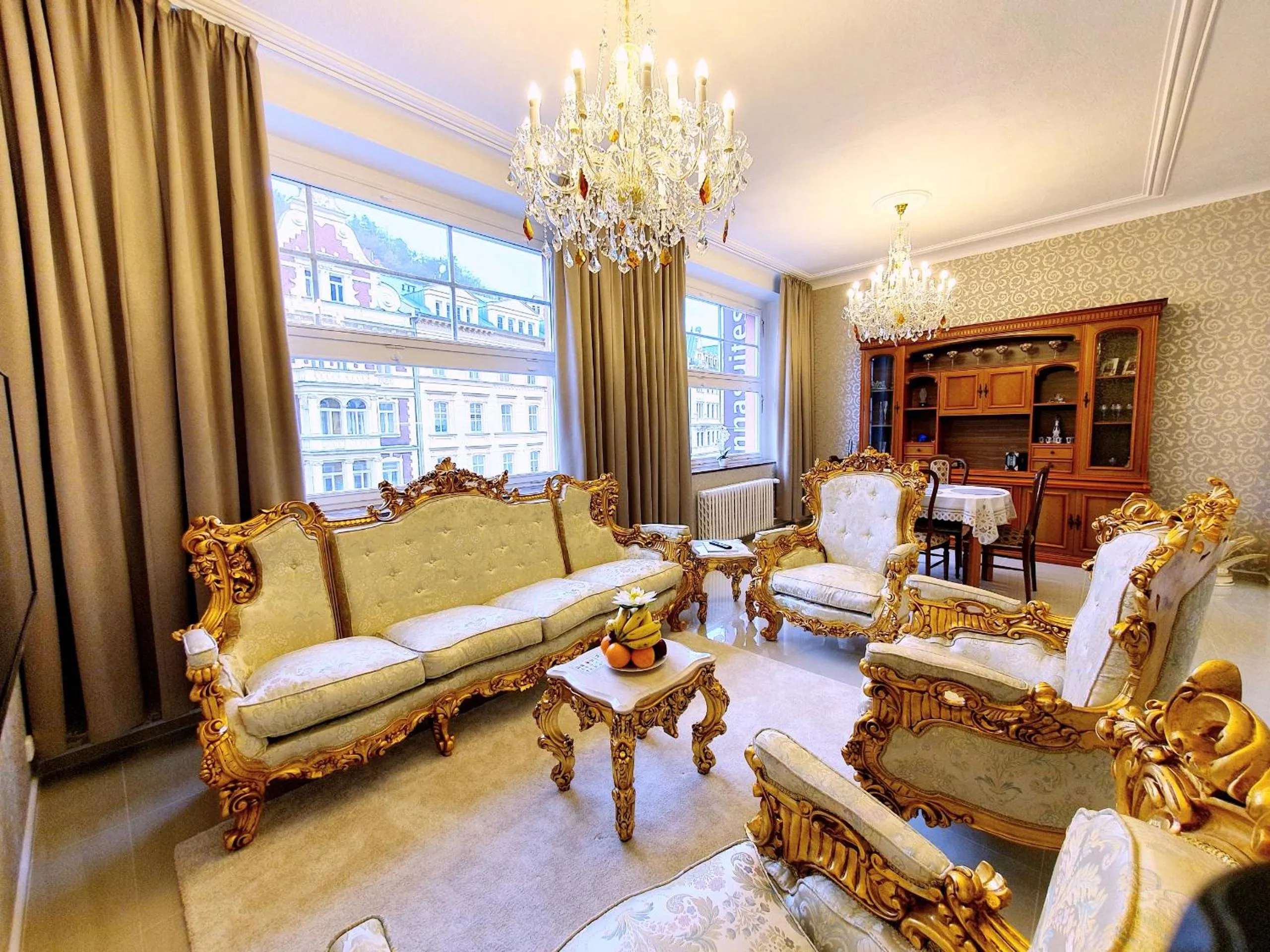 Living room in Madonna Apartments