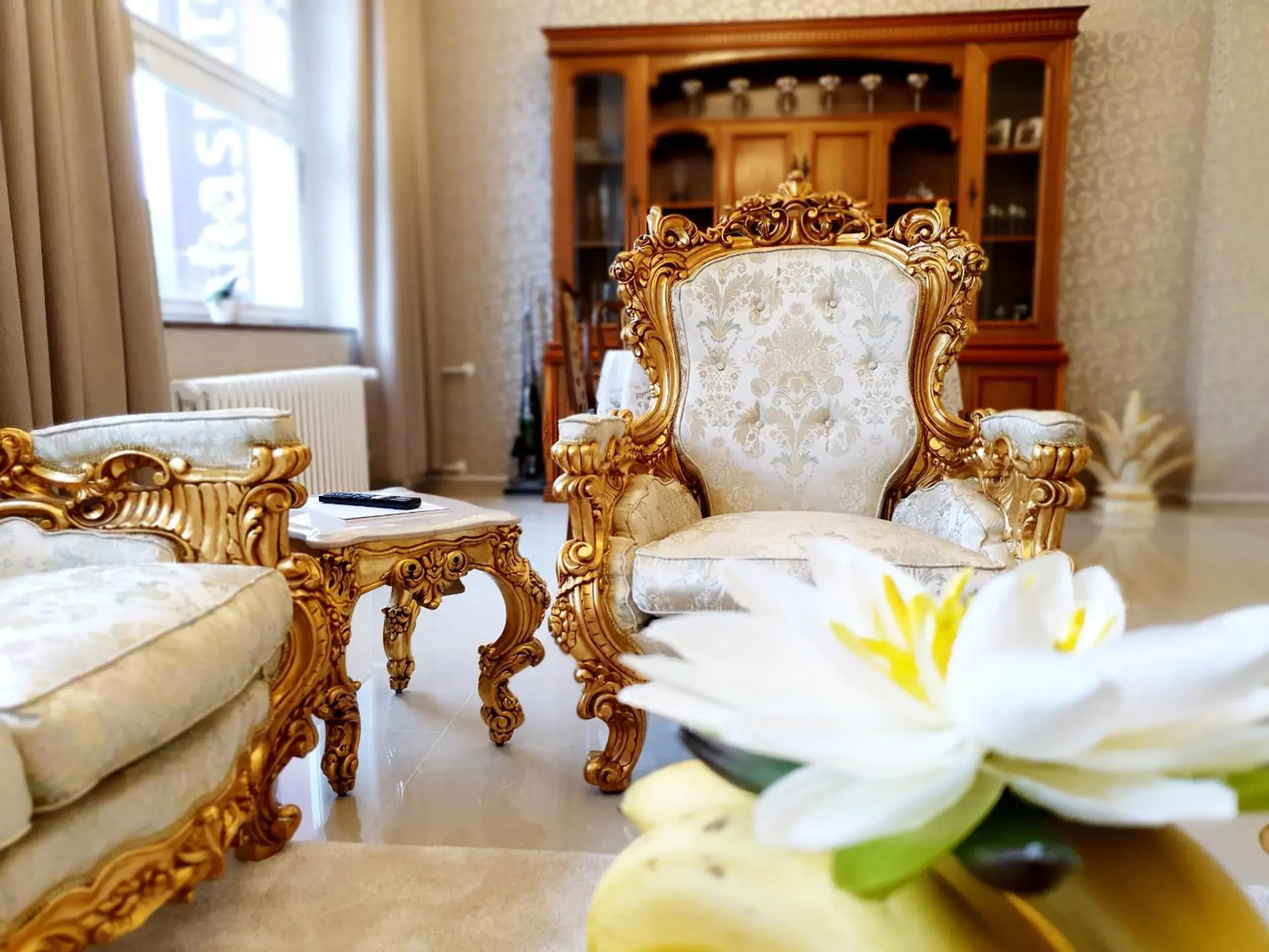 Deluxe Apartment with River View in Madonna Apartments Deluxe Apartment with River View in Madonna Apartments