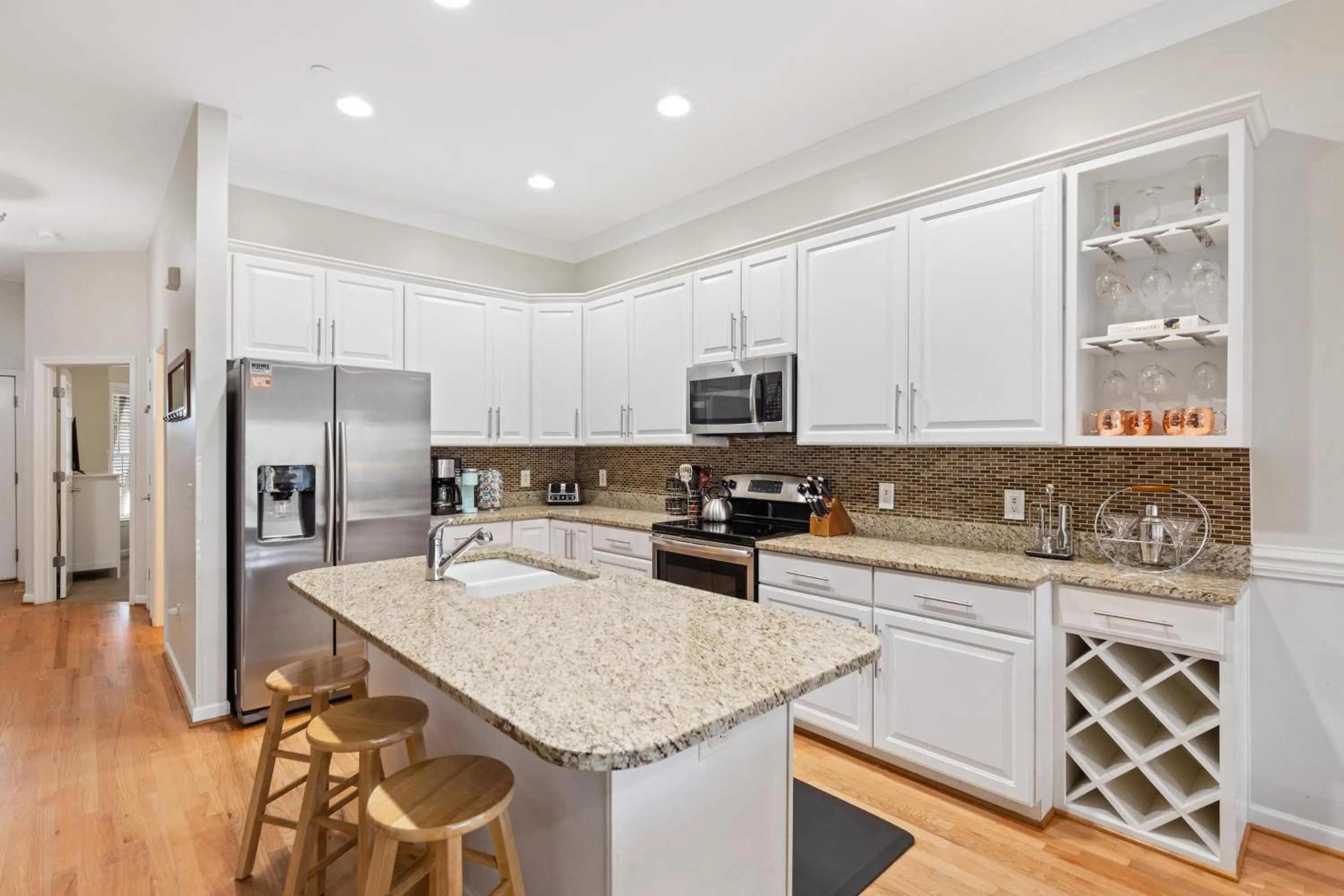 113 Waters Edge Community