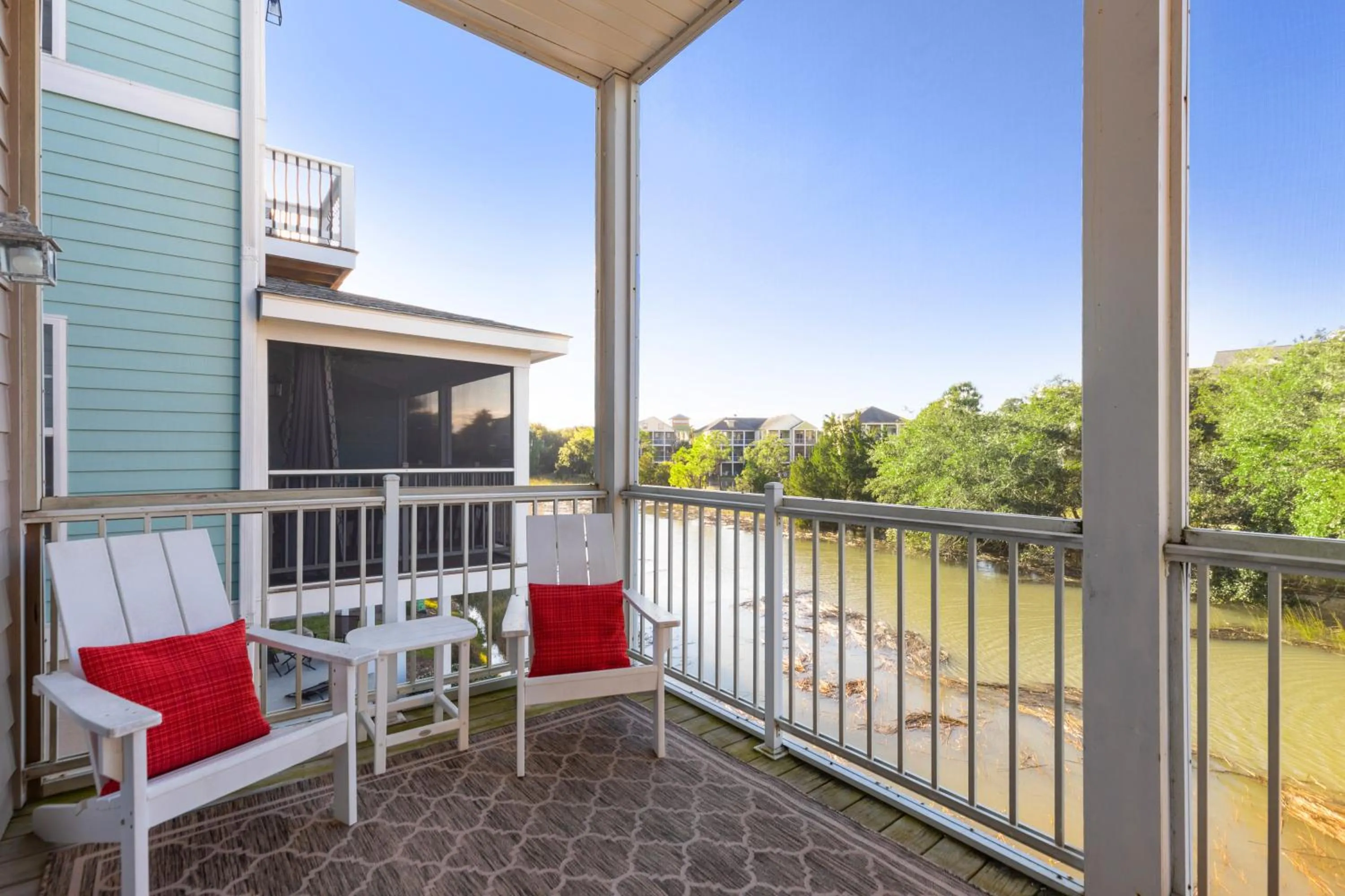 113 Waters Edge Community