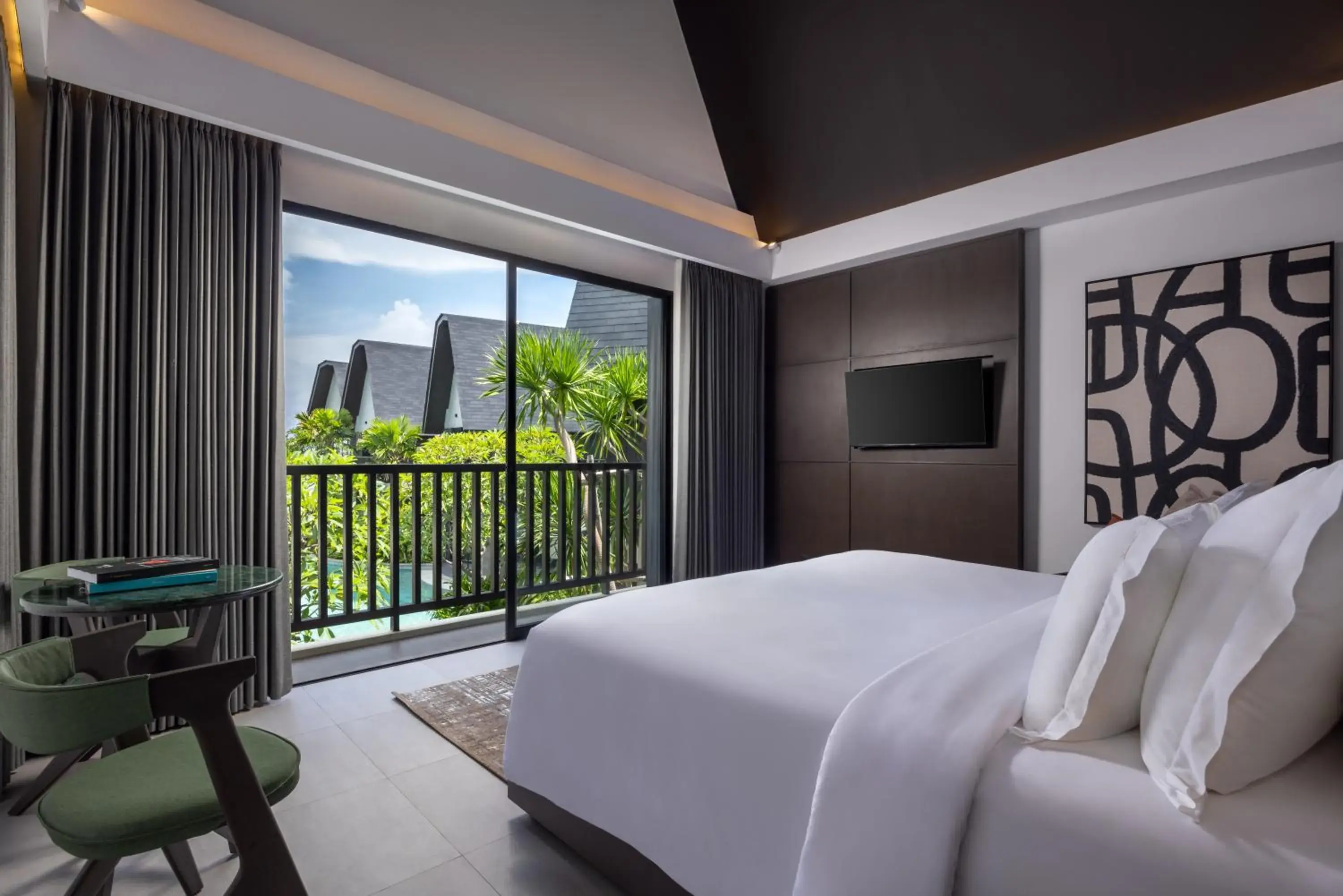 Bedroom, Bed in Quenzo Beach Resort Bedroom, Bed in Quenzo Beach Resort