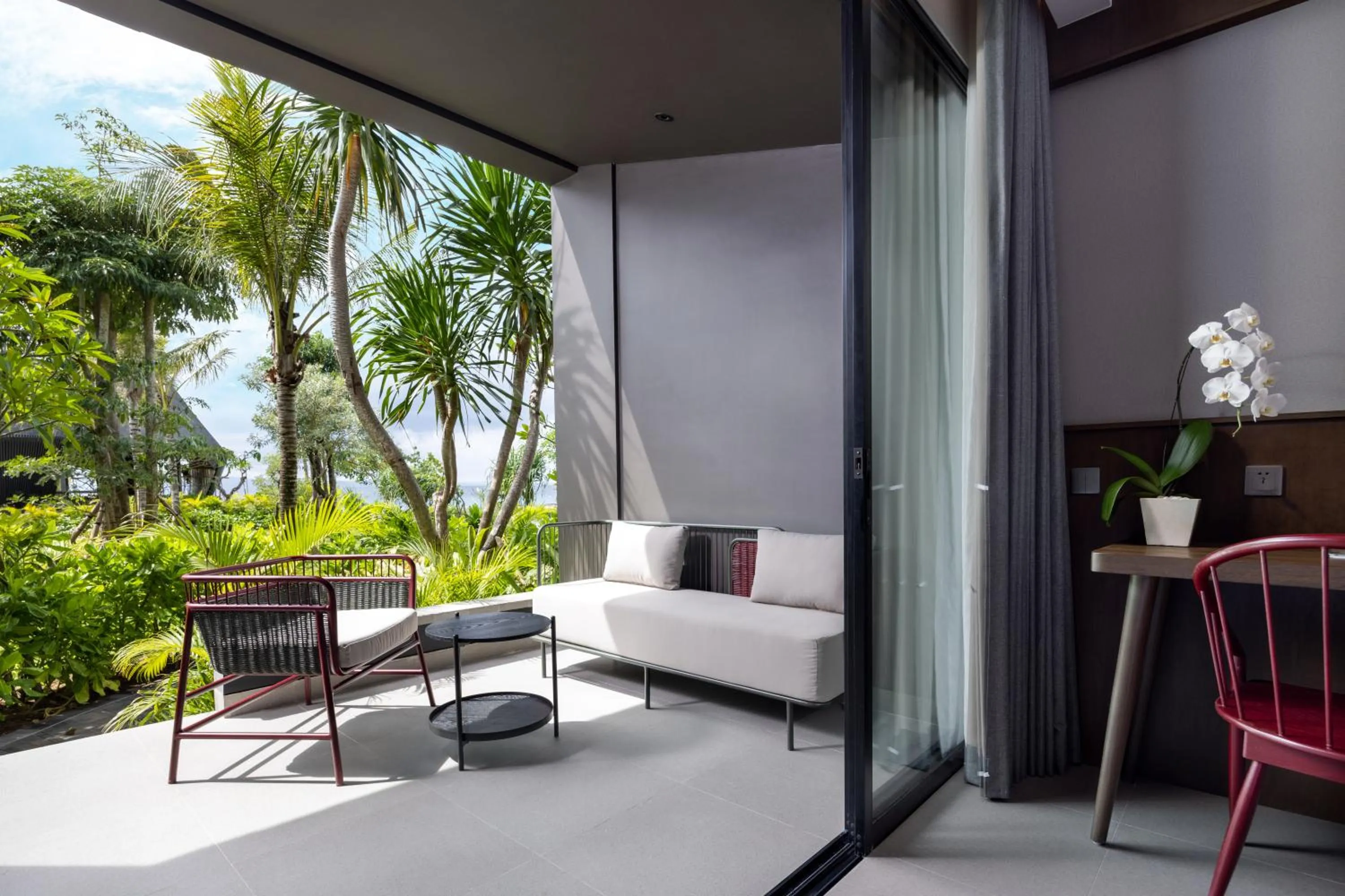 Seating area in Quenzo Beach Resort