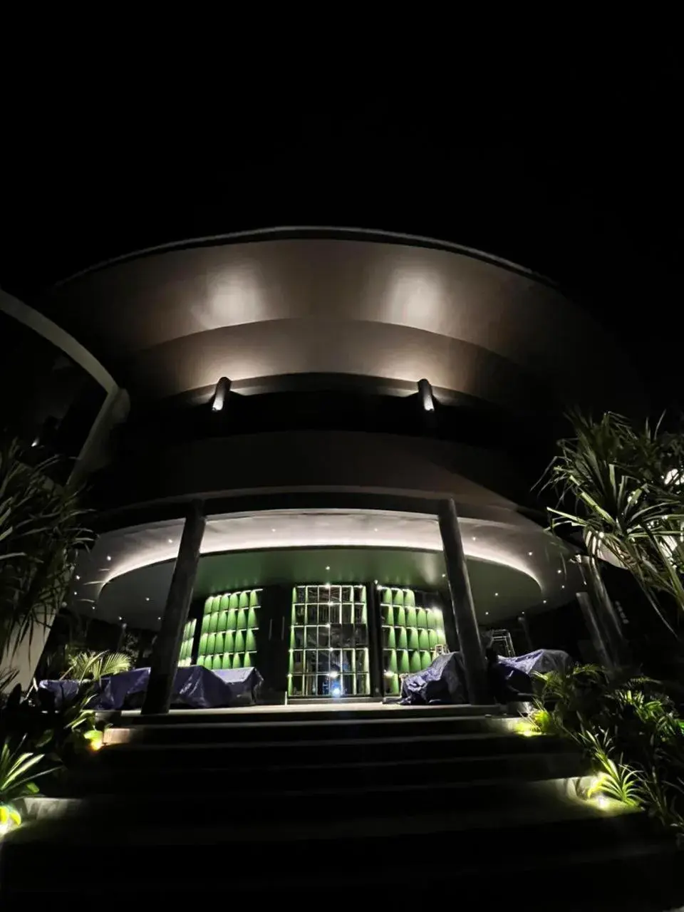 Restaurant/places to eat in Quenzo Beach Resort Restaurant/places to eat in Quenzo Beach Resort