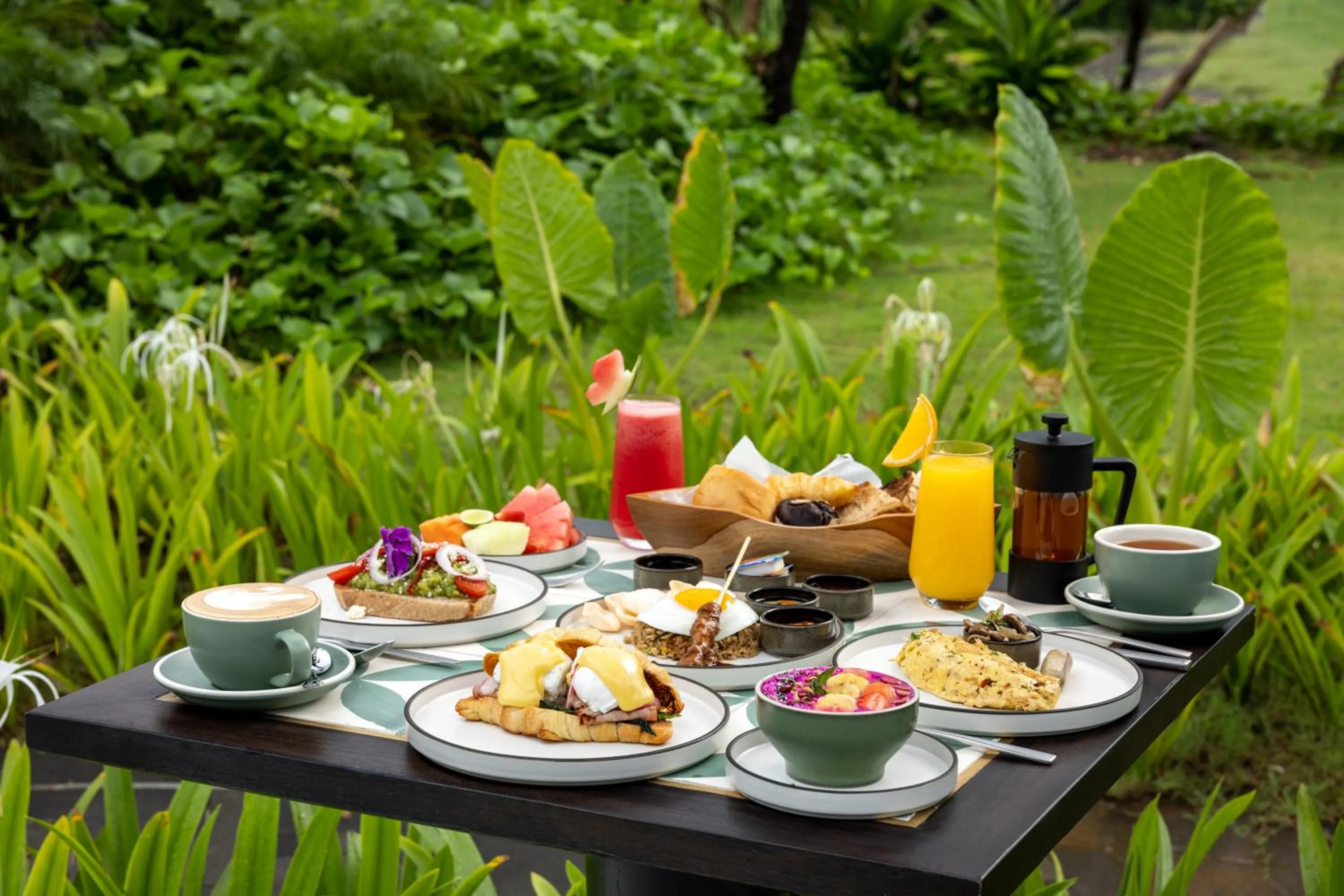 Breakfast in Quenzo Beach Resort