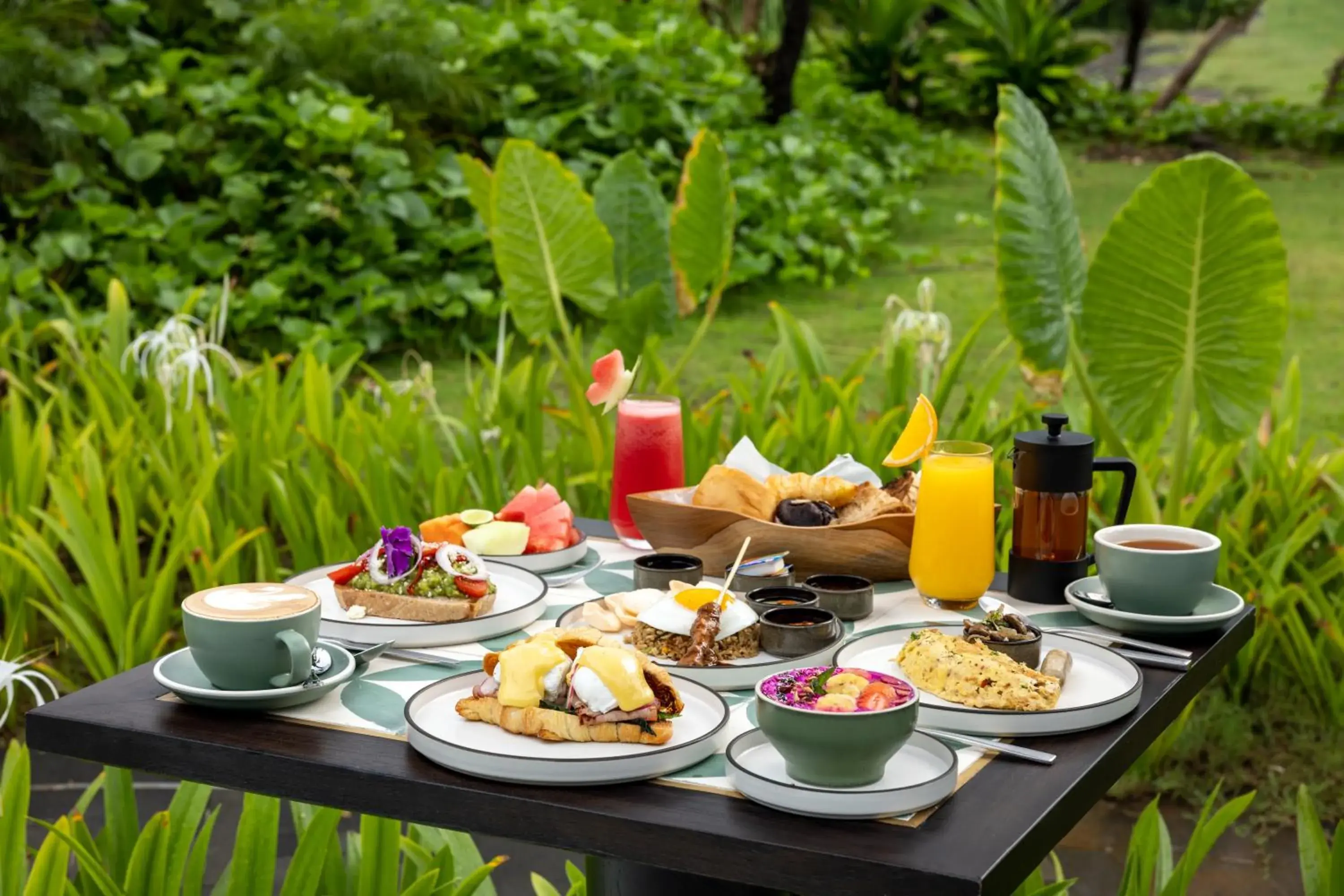 Breakfast in Quenzo Beach Resort Breakfast in Quenzo Beach Resort