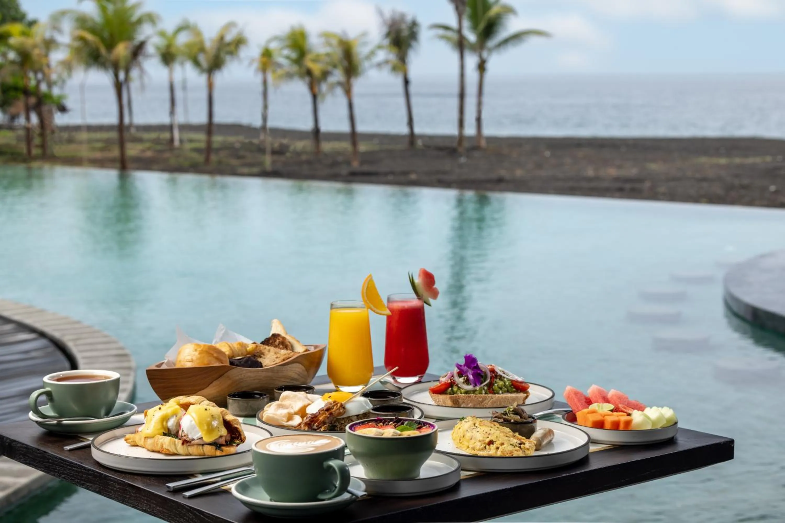 Food in Quenzo Beach Resort