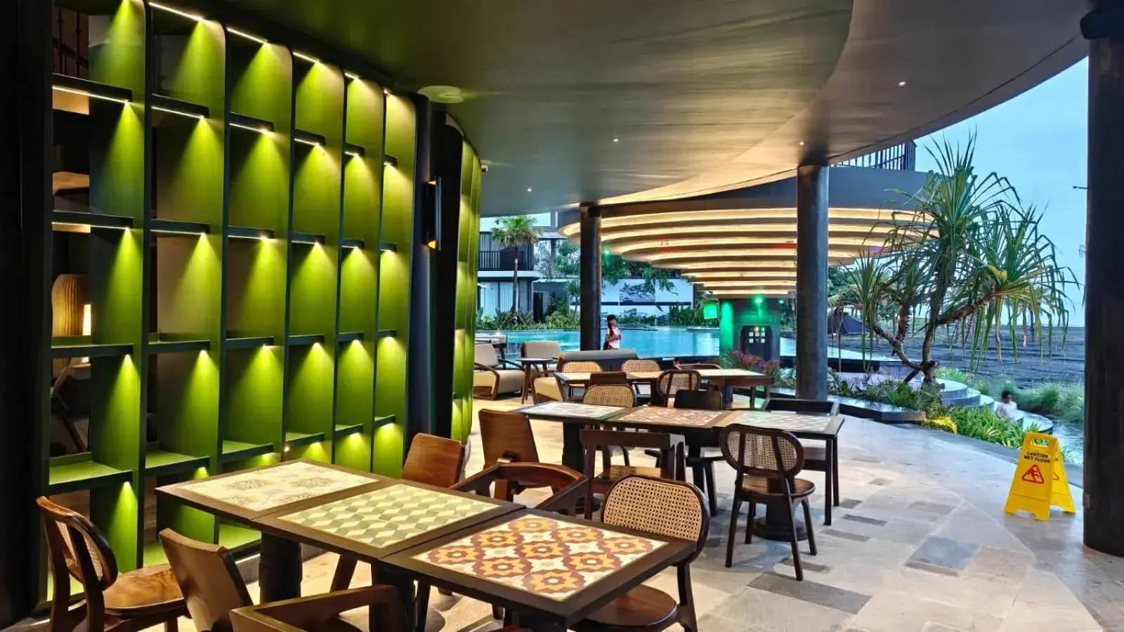 Restaurant/places to eat in Quenzo Beach Resort Restaurant/places to eat in Quenzo Beach Resort