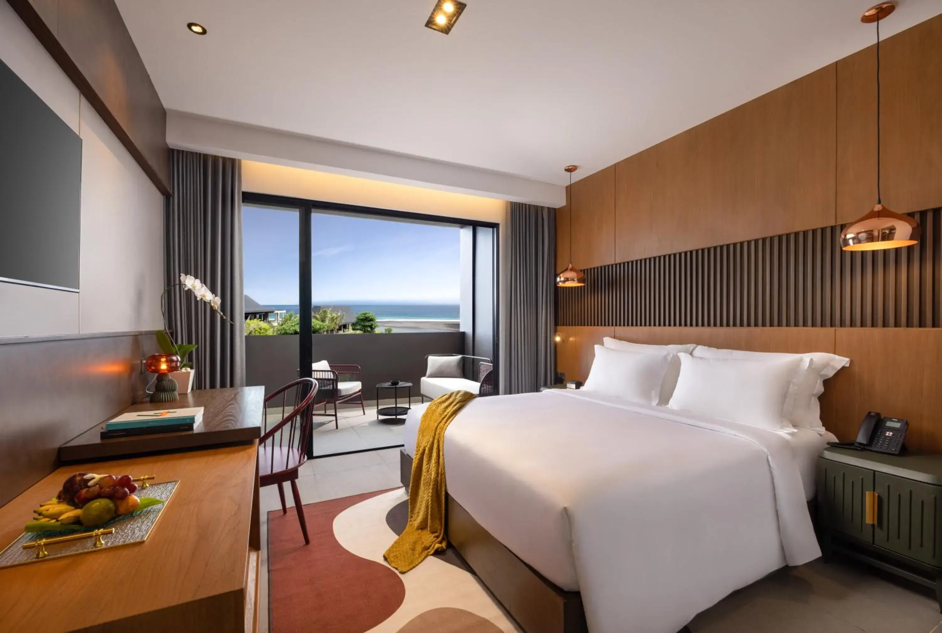 Bedroom, Bed in Quenzo Beach Resort Bedroom, Bed in Quenzo Beach Resort