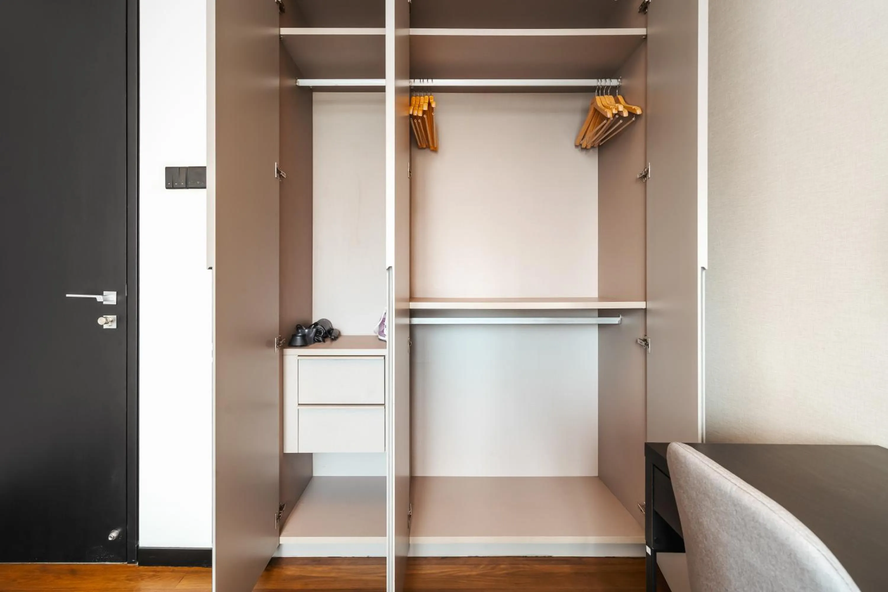 flat iron in Opus by Soulasia