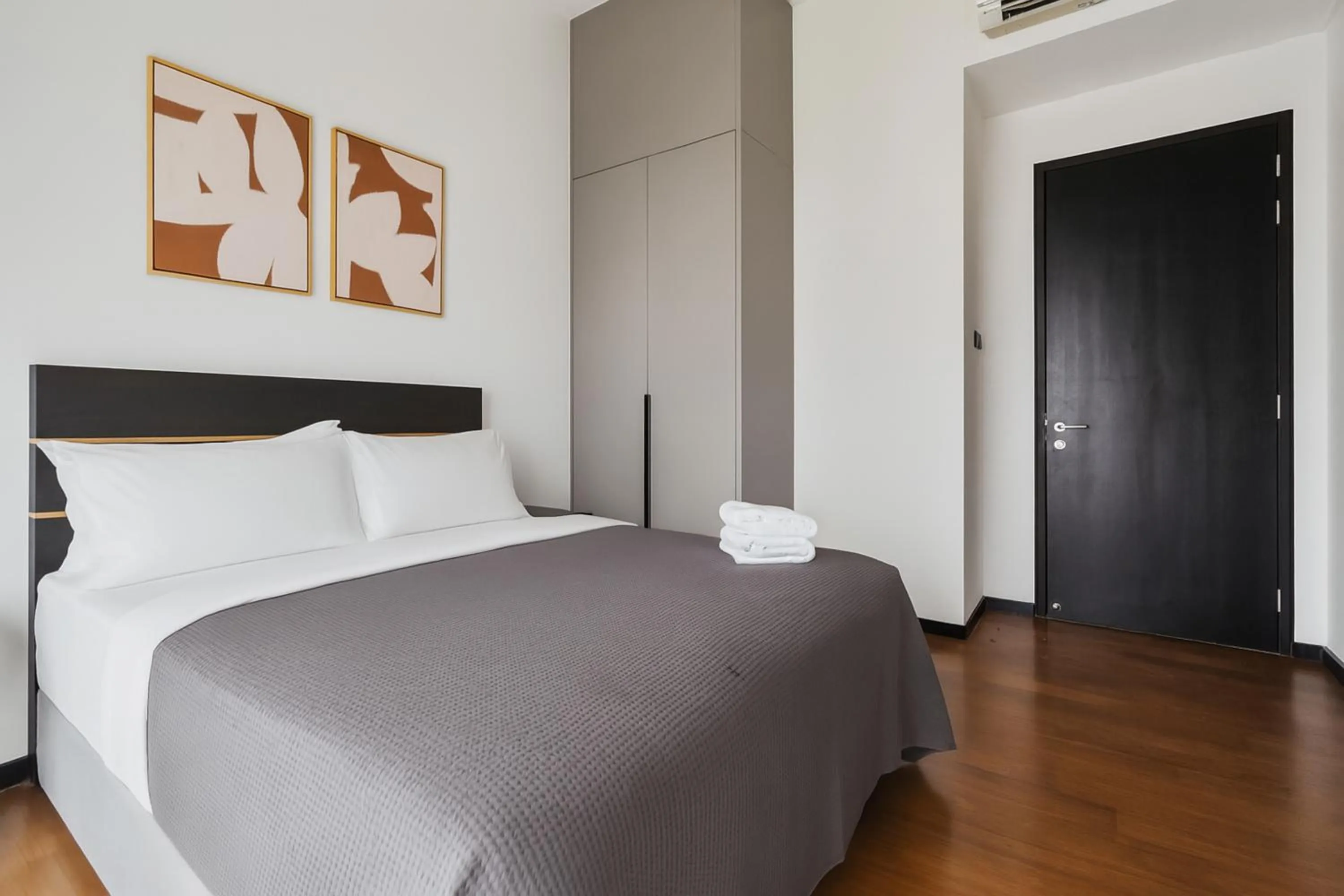 Bed in Opus by Soulasia