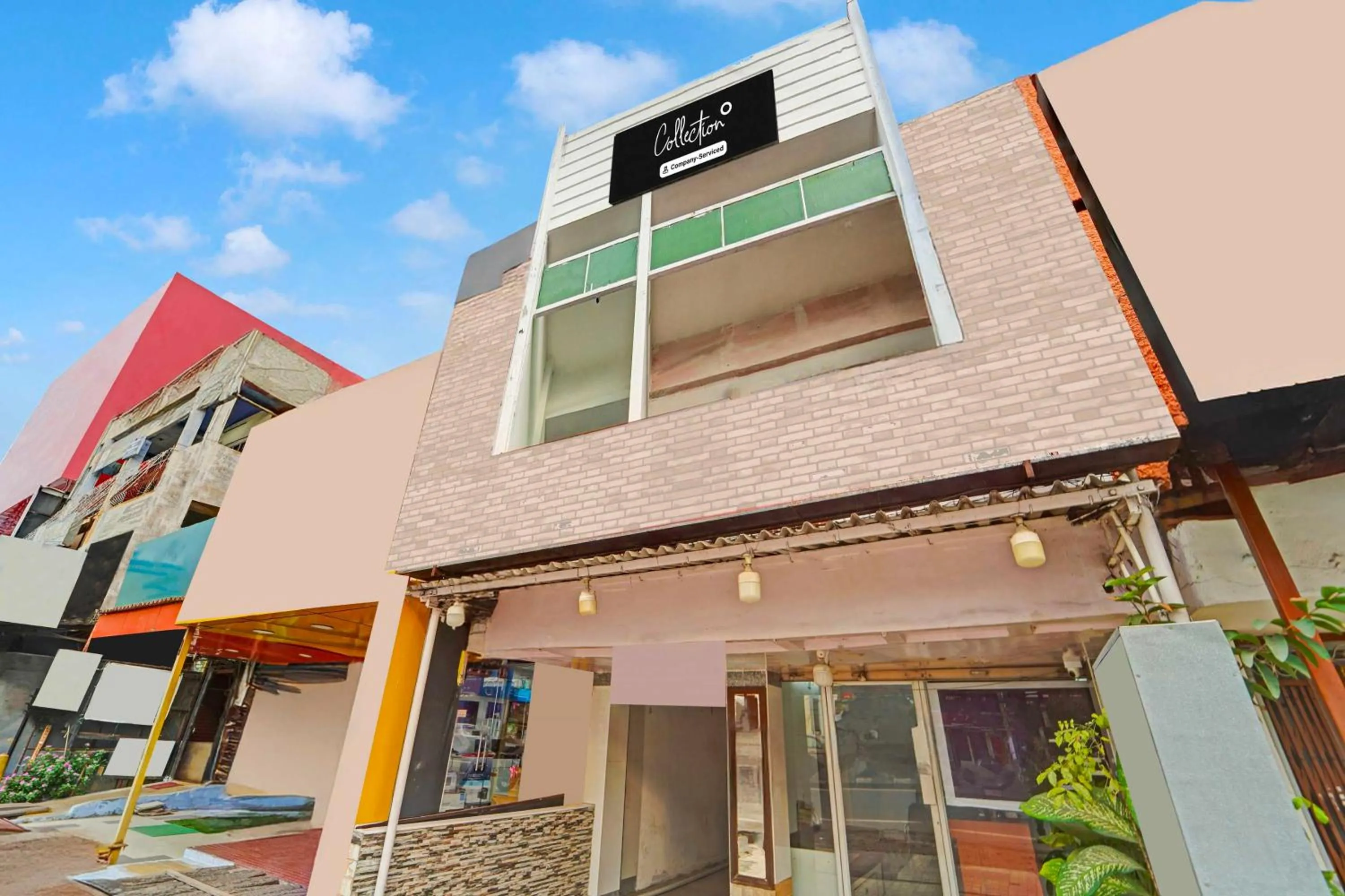 Property building in Collection O Erode VOC Park