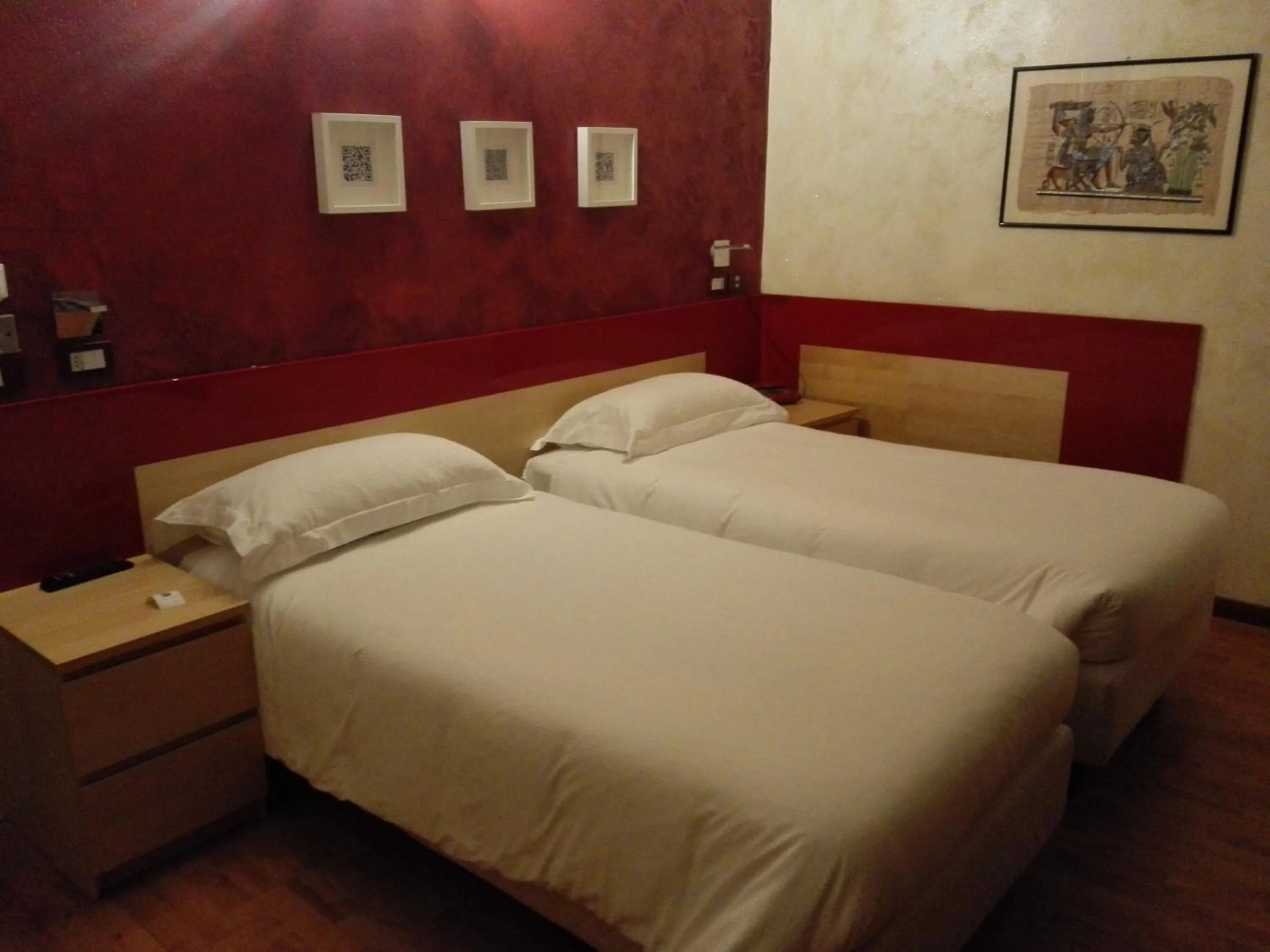 Bedroom, Bed in Hotel Malpensafiera