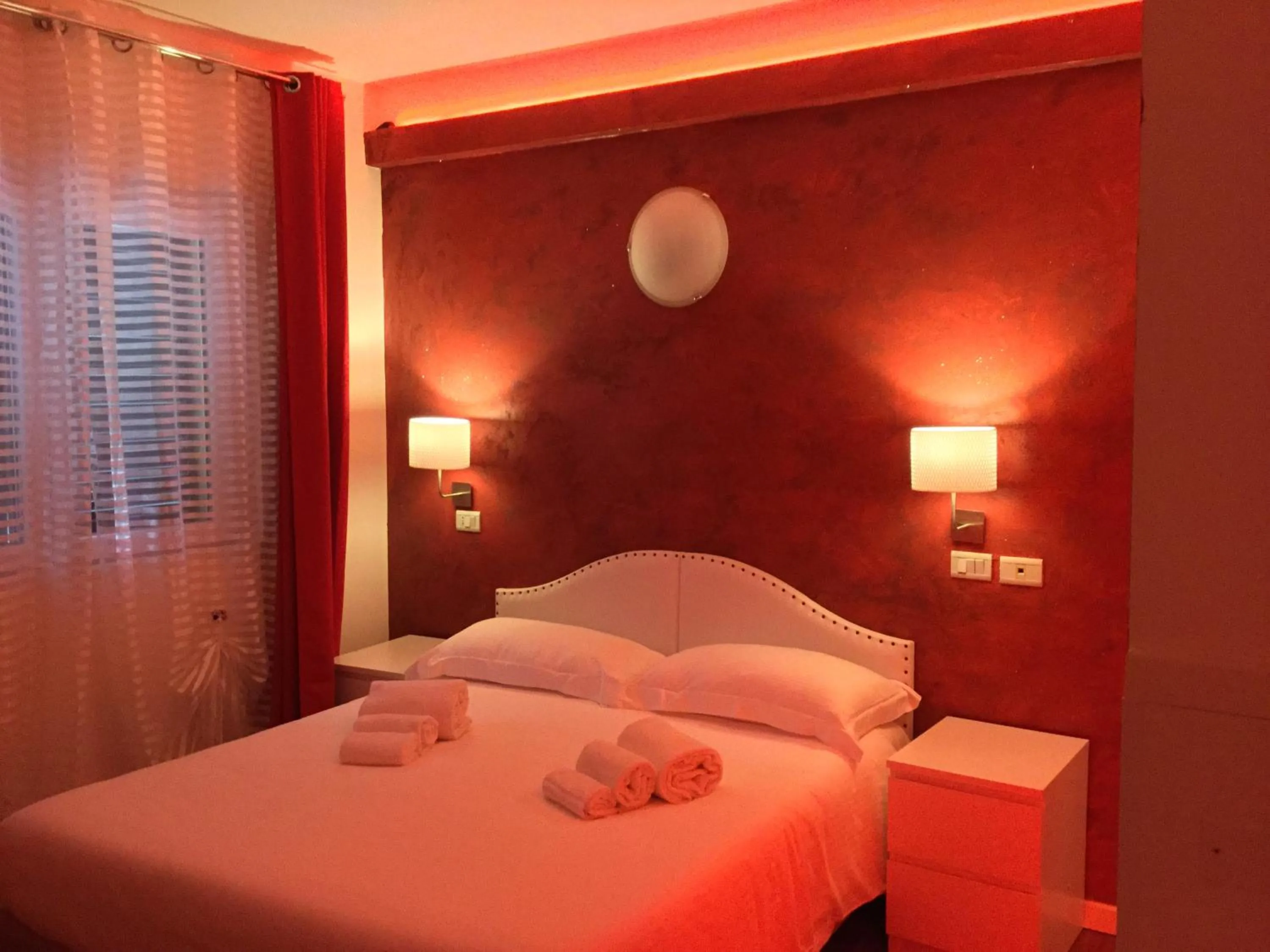 Bed in Hotel Malpensafiera