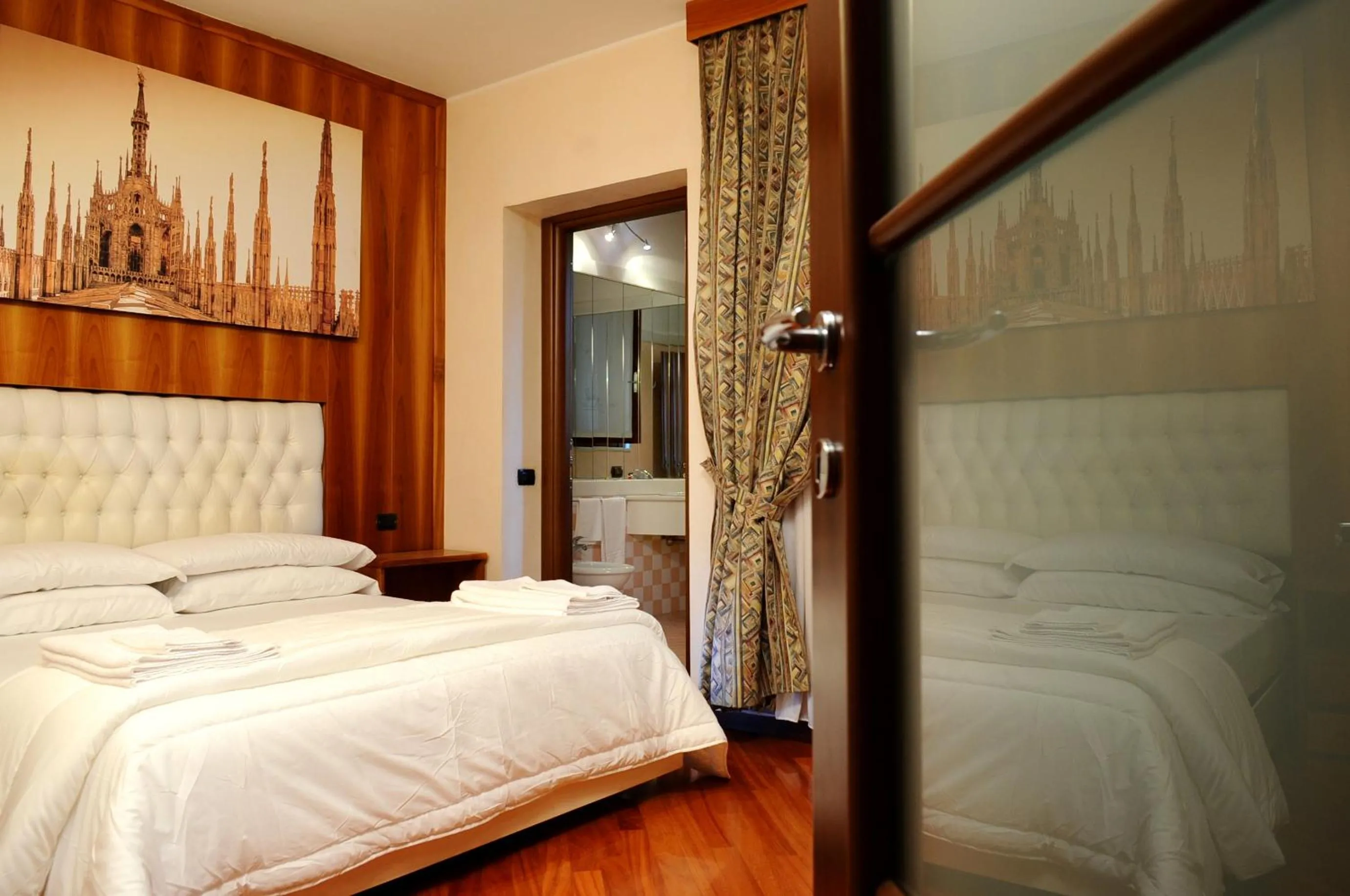 Photo of the whole room, Bed in Hotel Malpensafiera