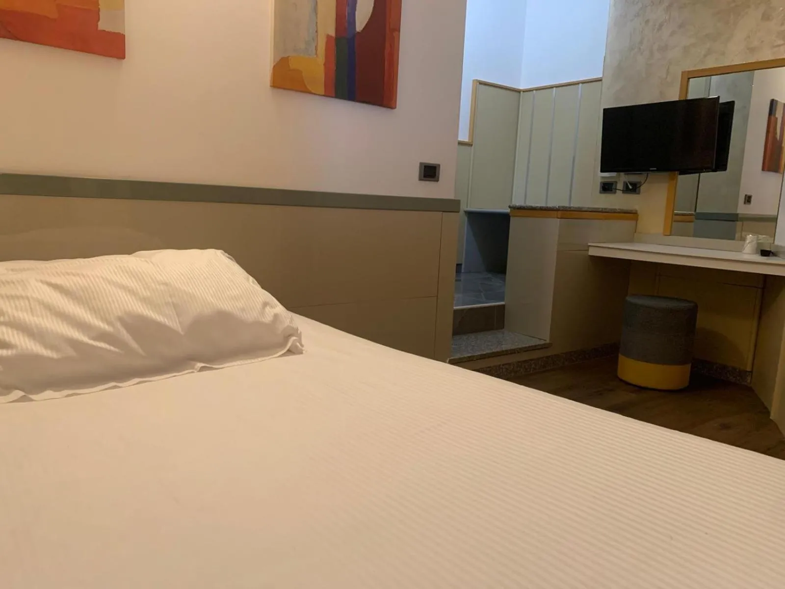 Bed in Hotel Malpensafiera