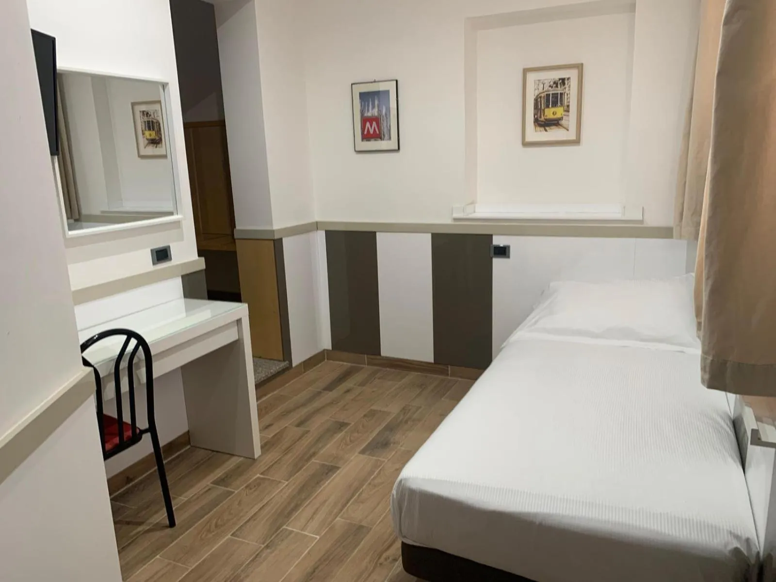 Bed in Hotel Malpensafiera