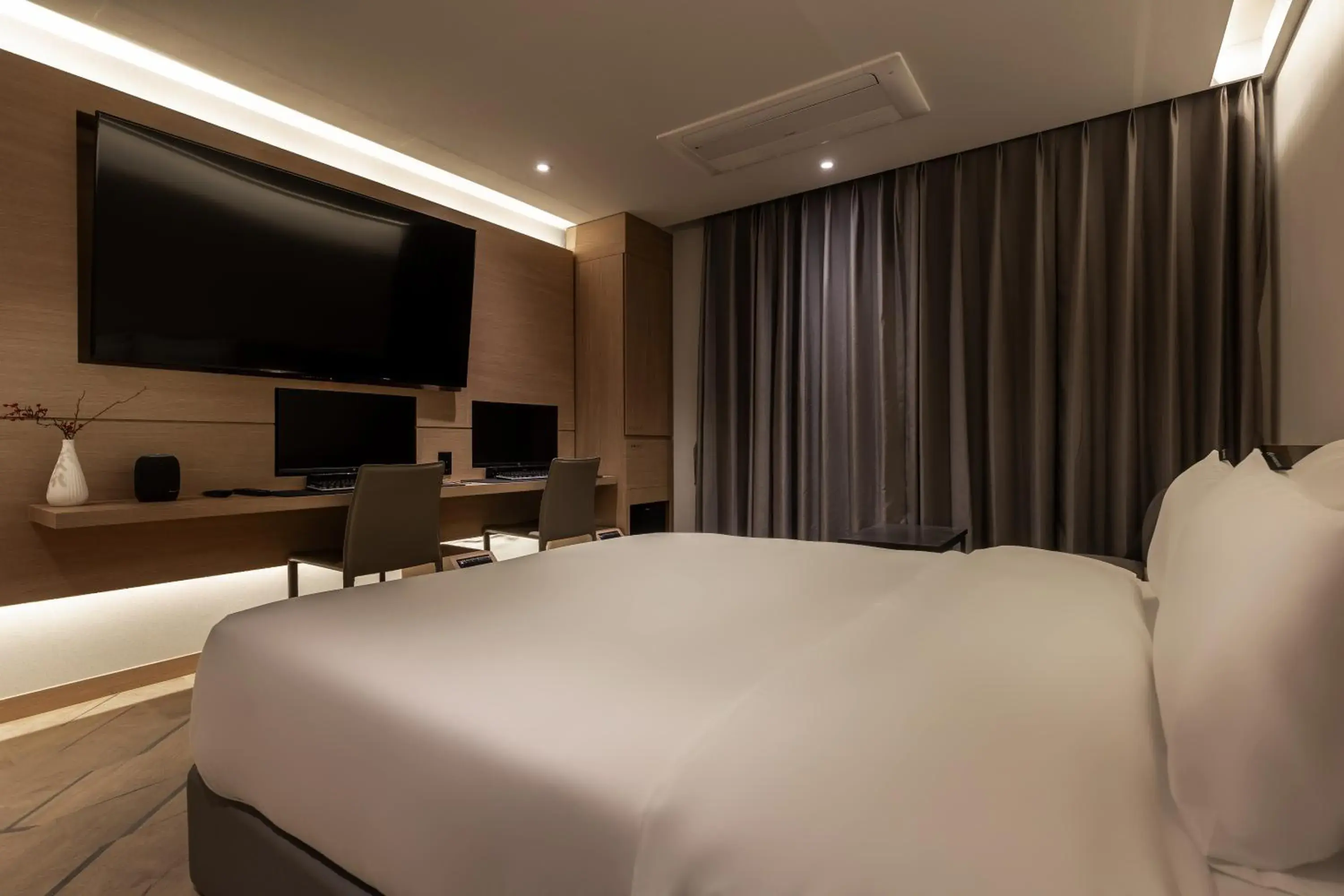 Bed in 21 Heritage Hotel Bed in 21 Heritage Hotel