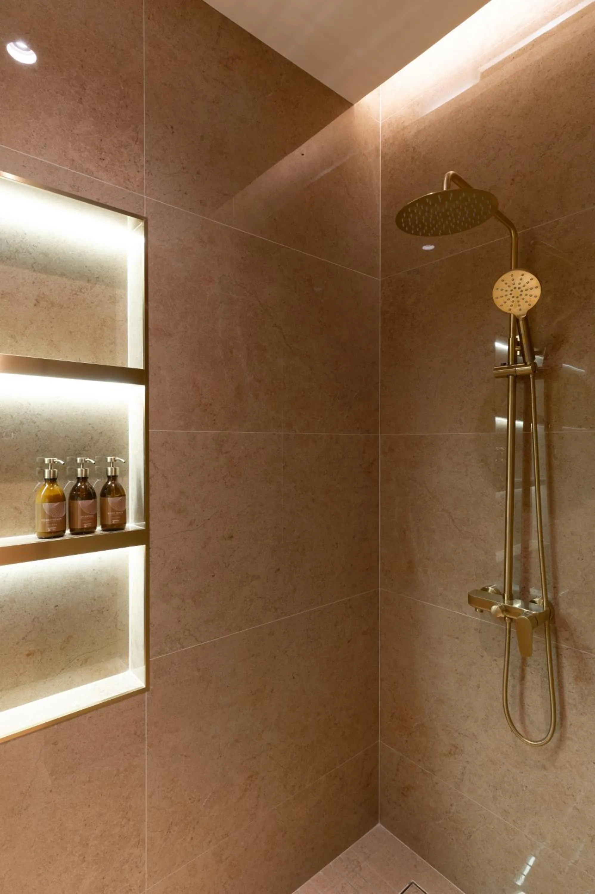 SOMA HOTEL Riverside