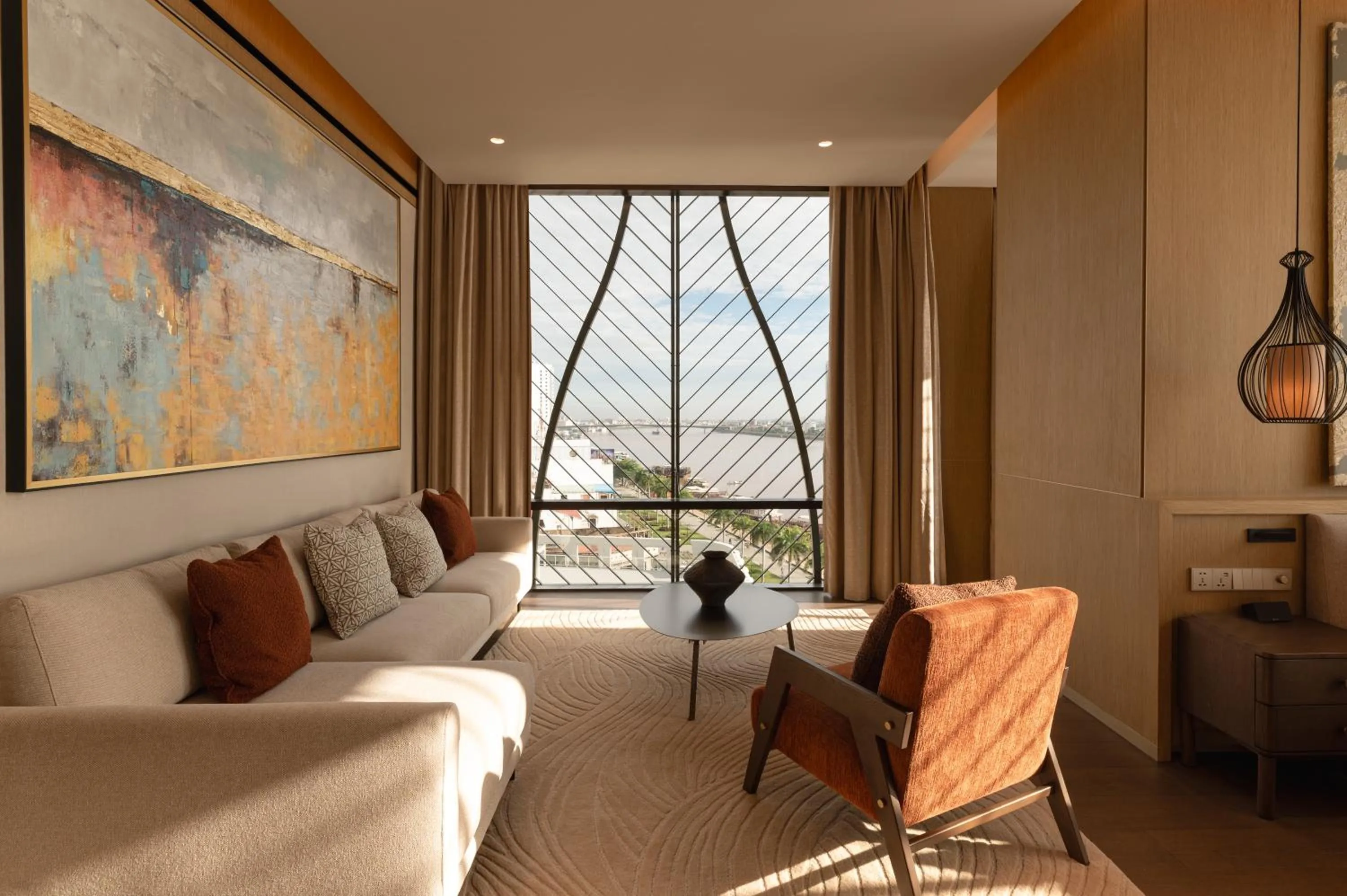 SOMA HOTEL Riverside