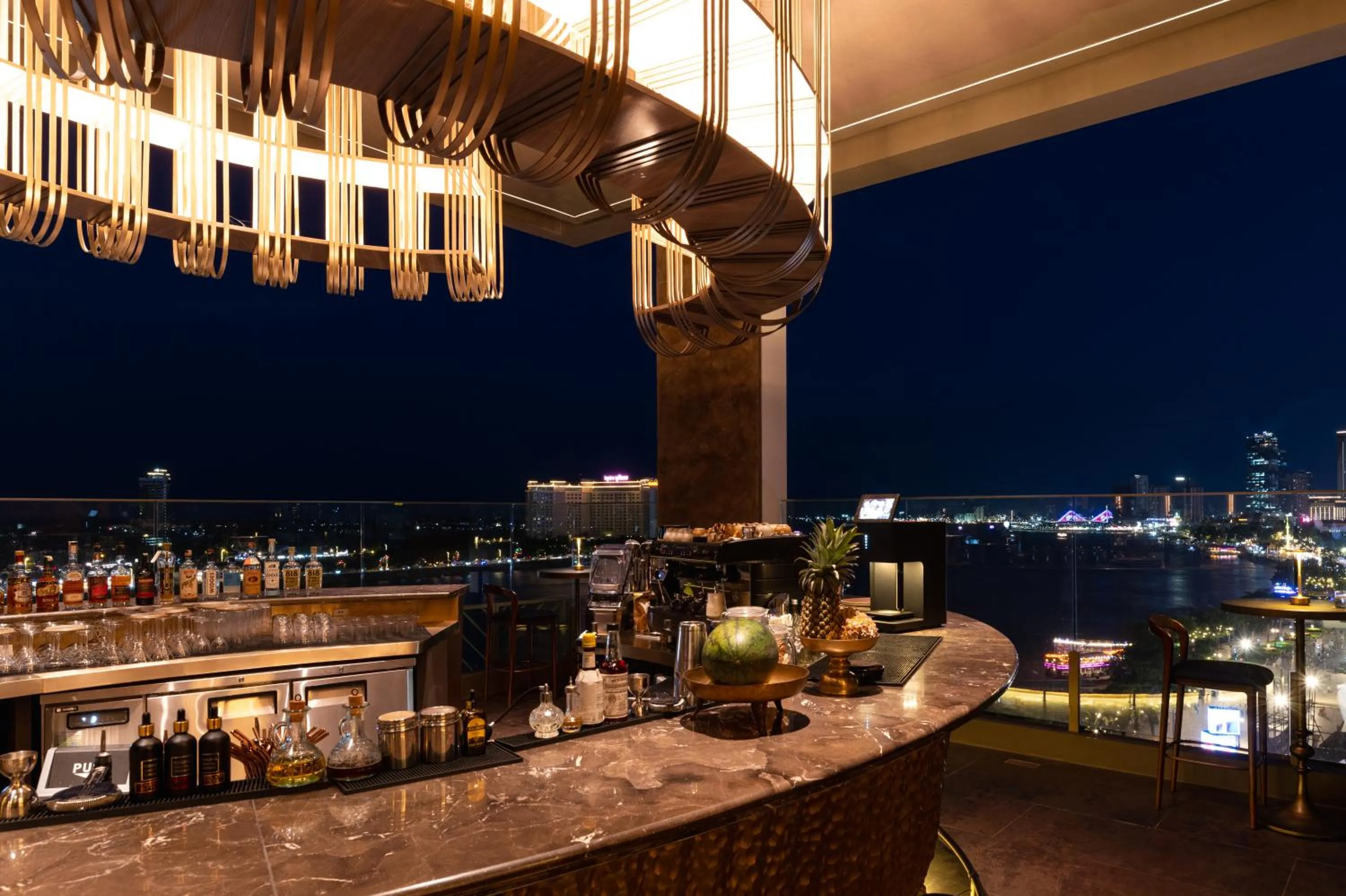 SOMA HOTEL Riverside