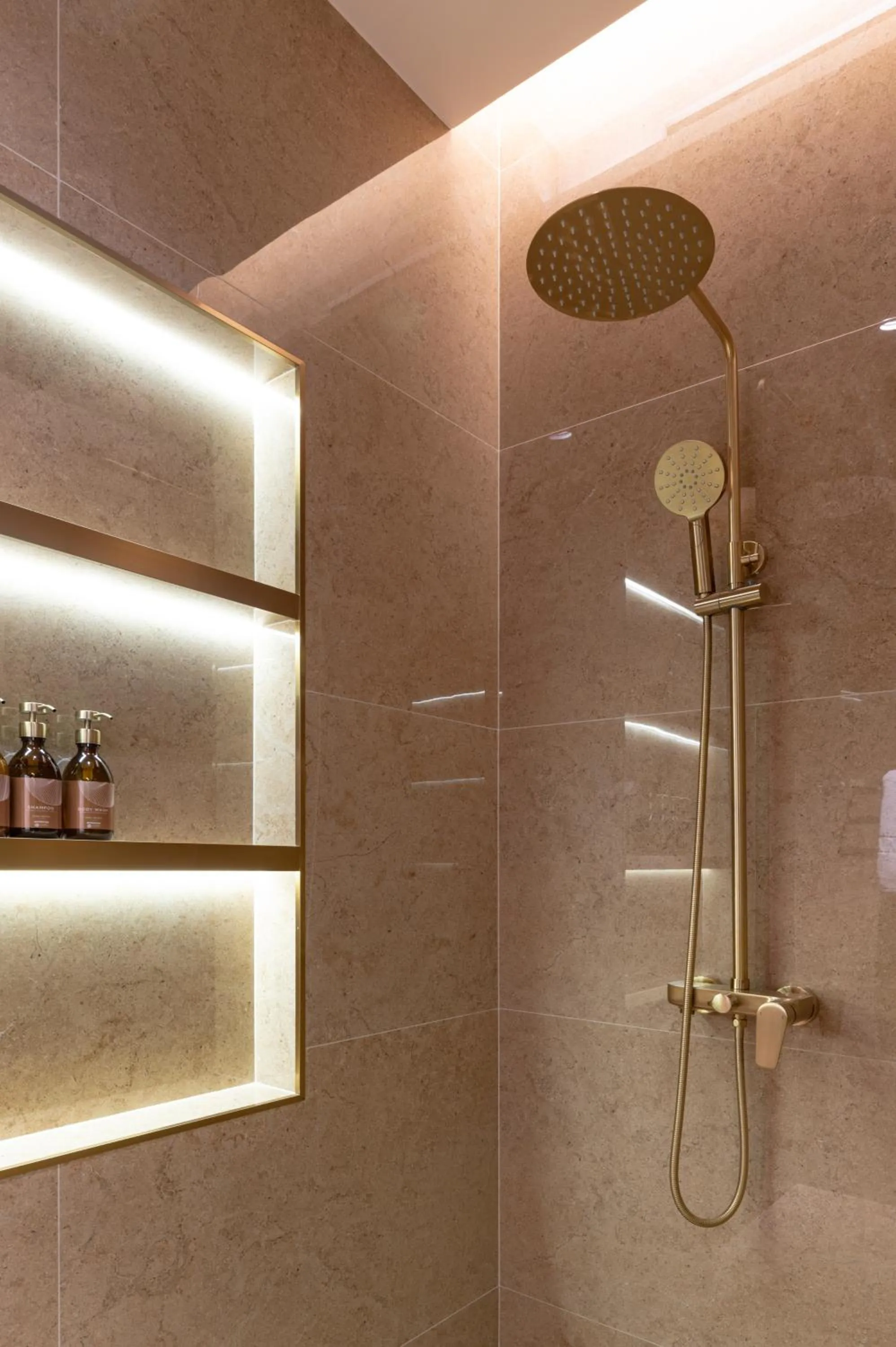 SOMA HOTEL Riverside