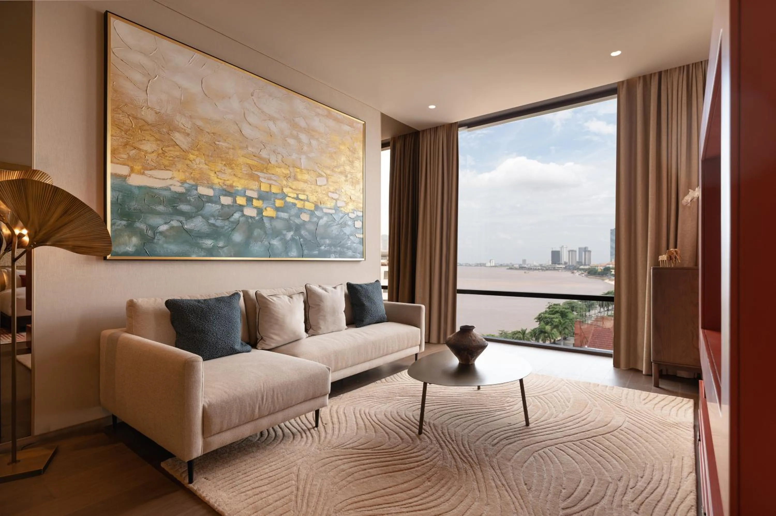 SOMA HOTEL Riverside