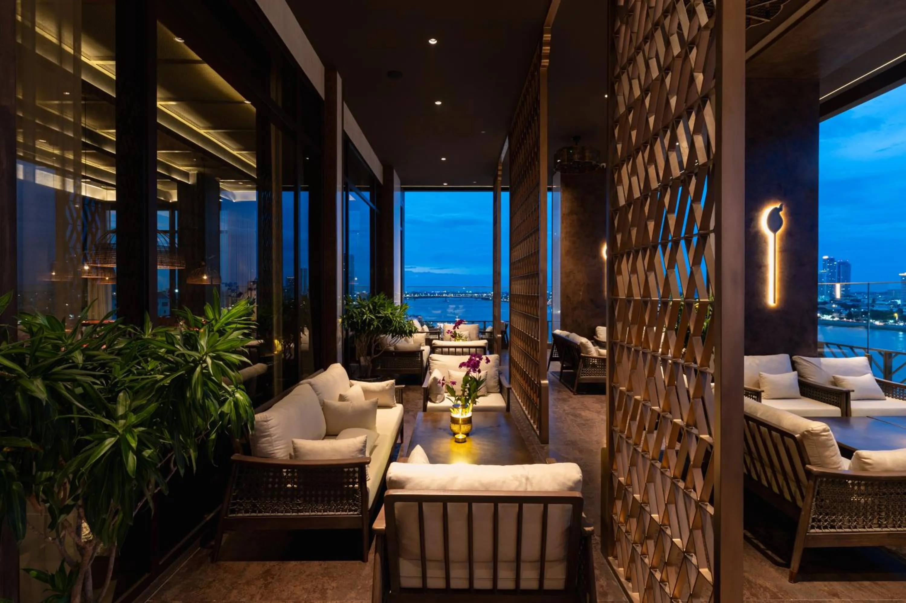 SOMA HOTEL Riverside