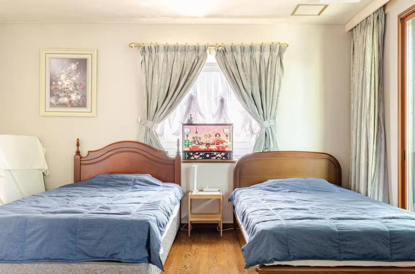 Bed in Kizen Villa