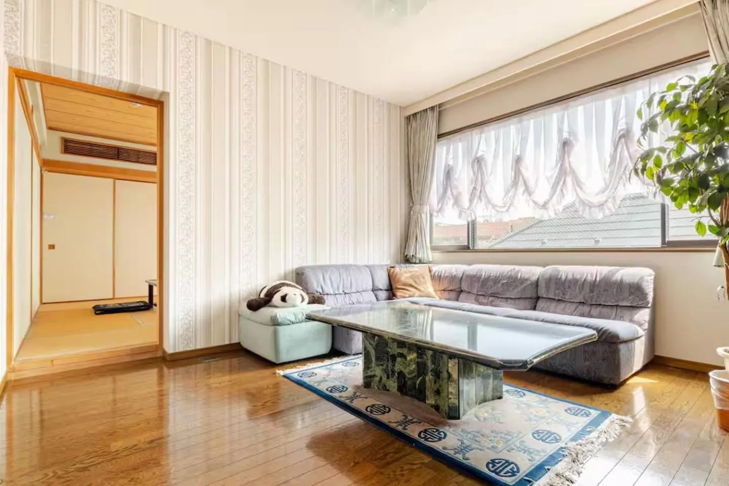 Living room in Kizen Villa