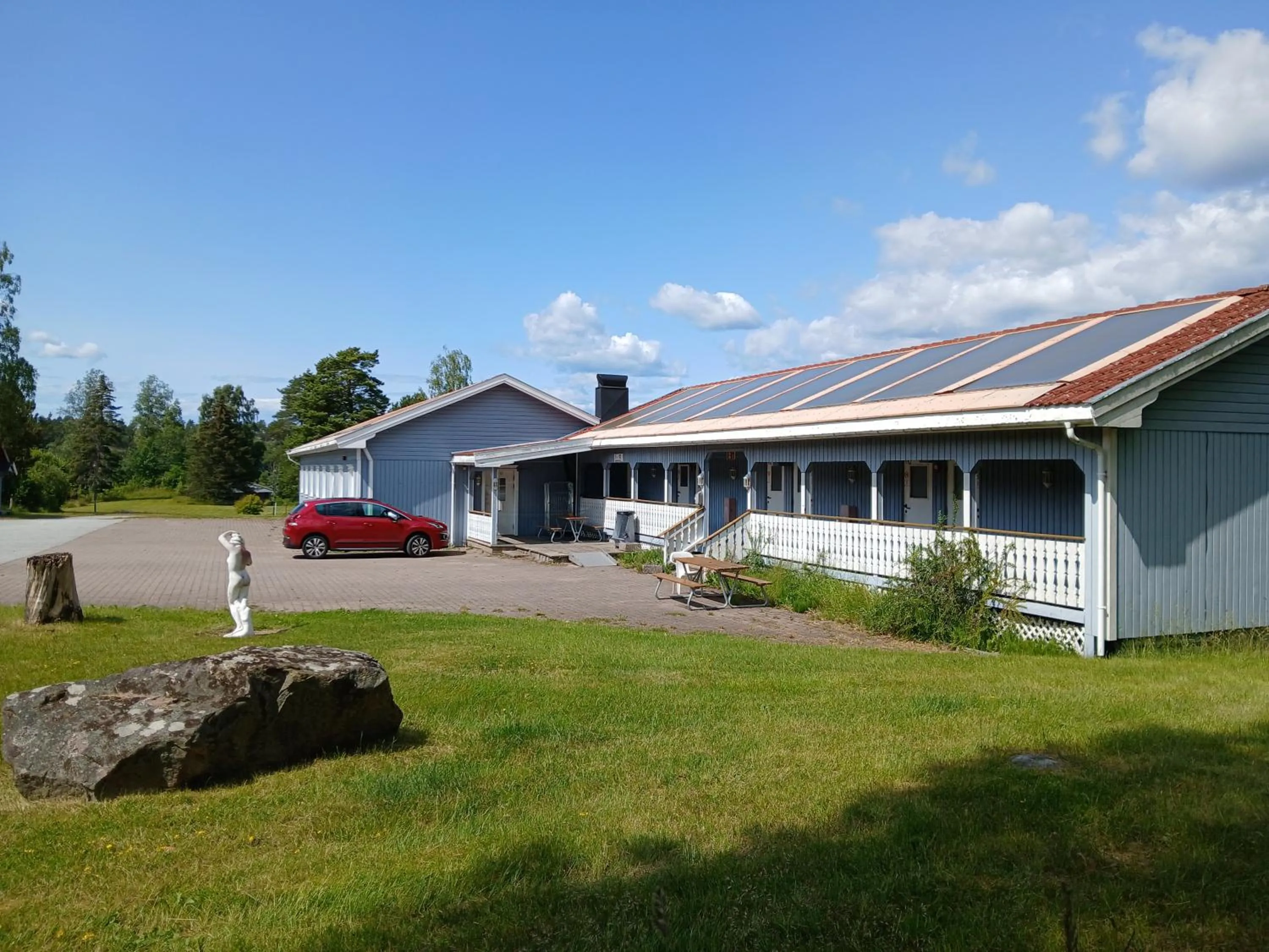 Property building in Høk Kro & Motell AS