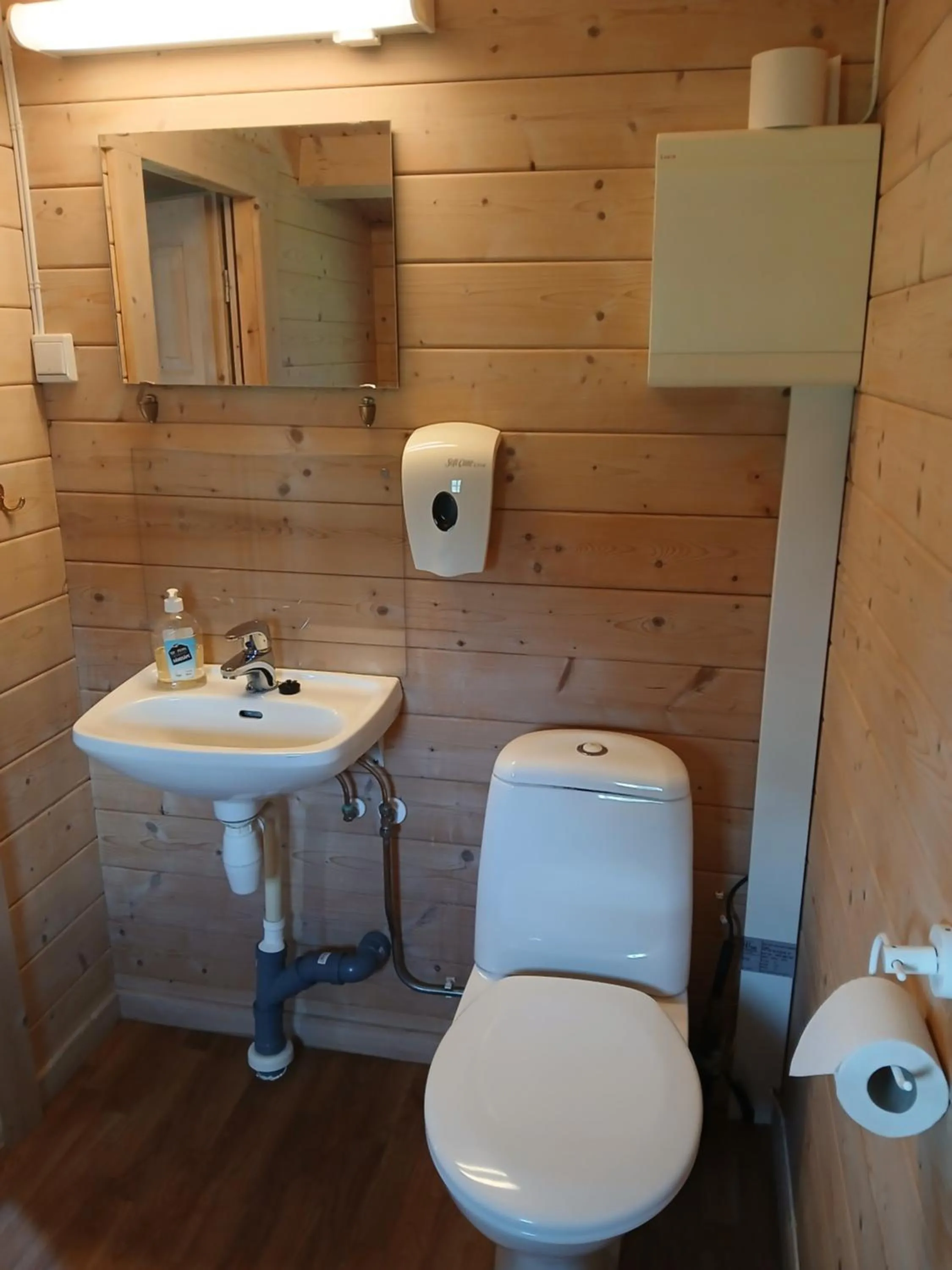 Toilet in Høk Kro & Motell AS