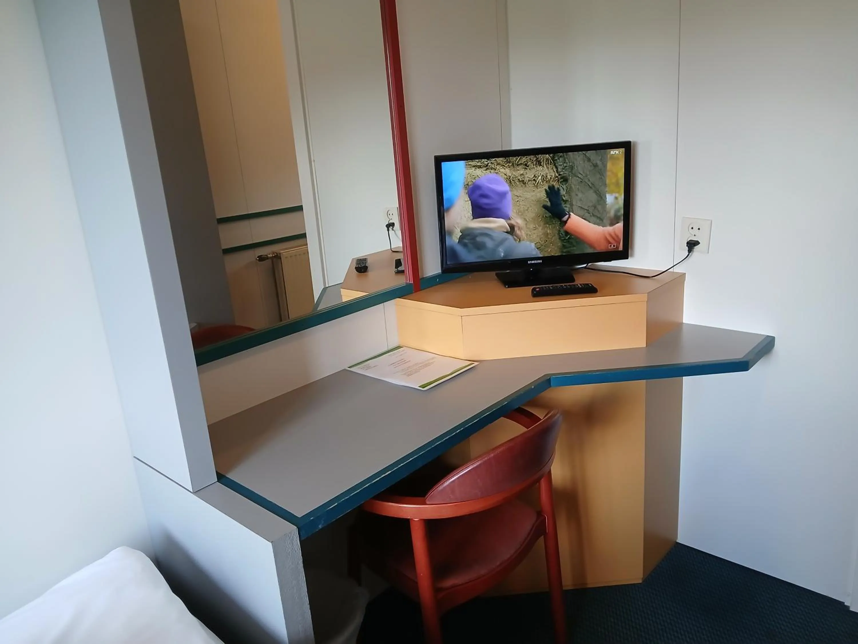 TV and multimedia in Høk Kro & Motell AS
