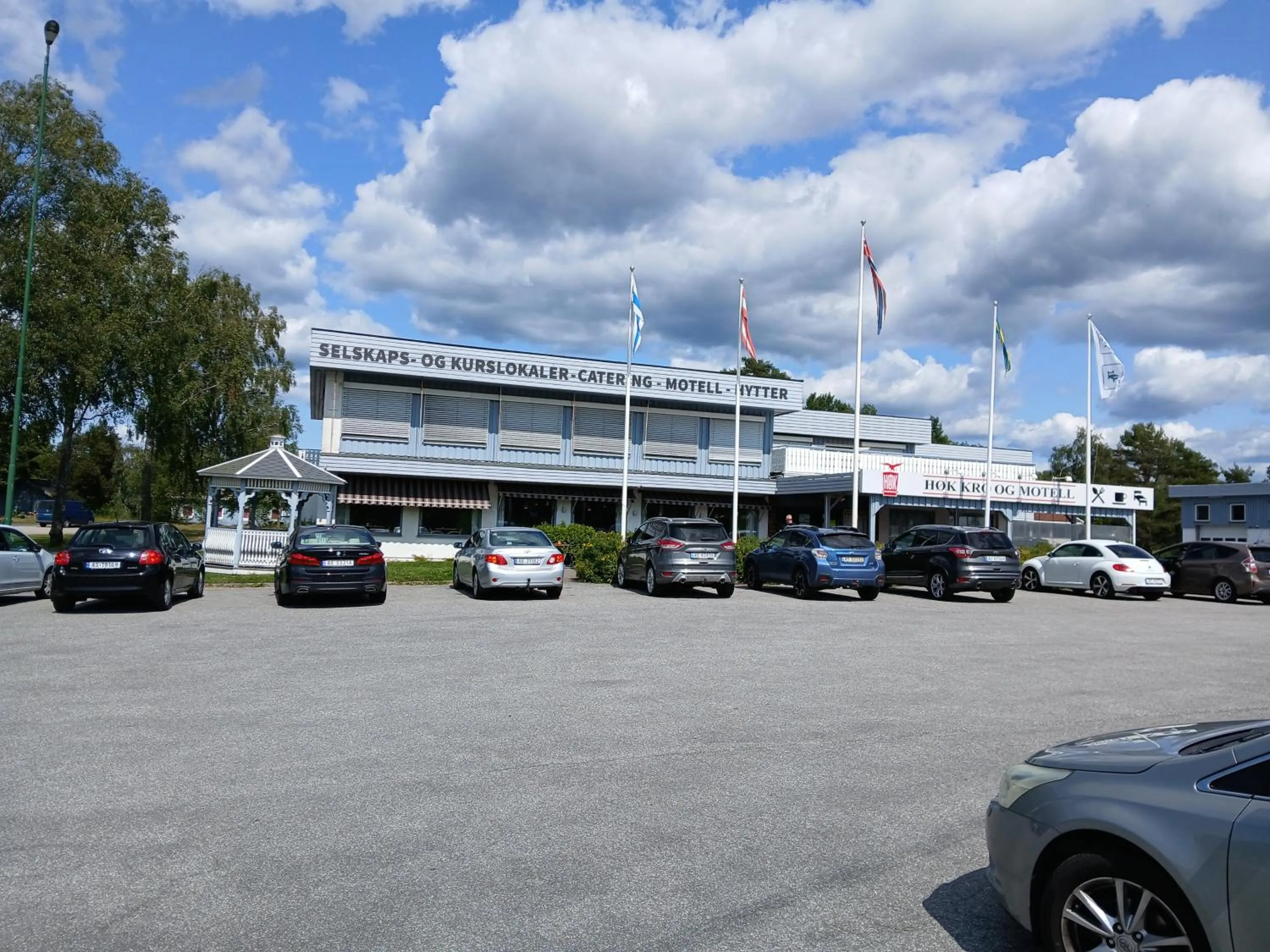 Property building in Høk Kro & Motell AS