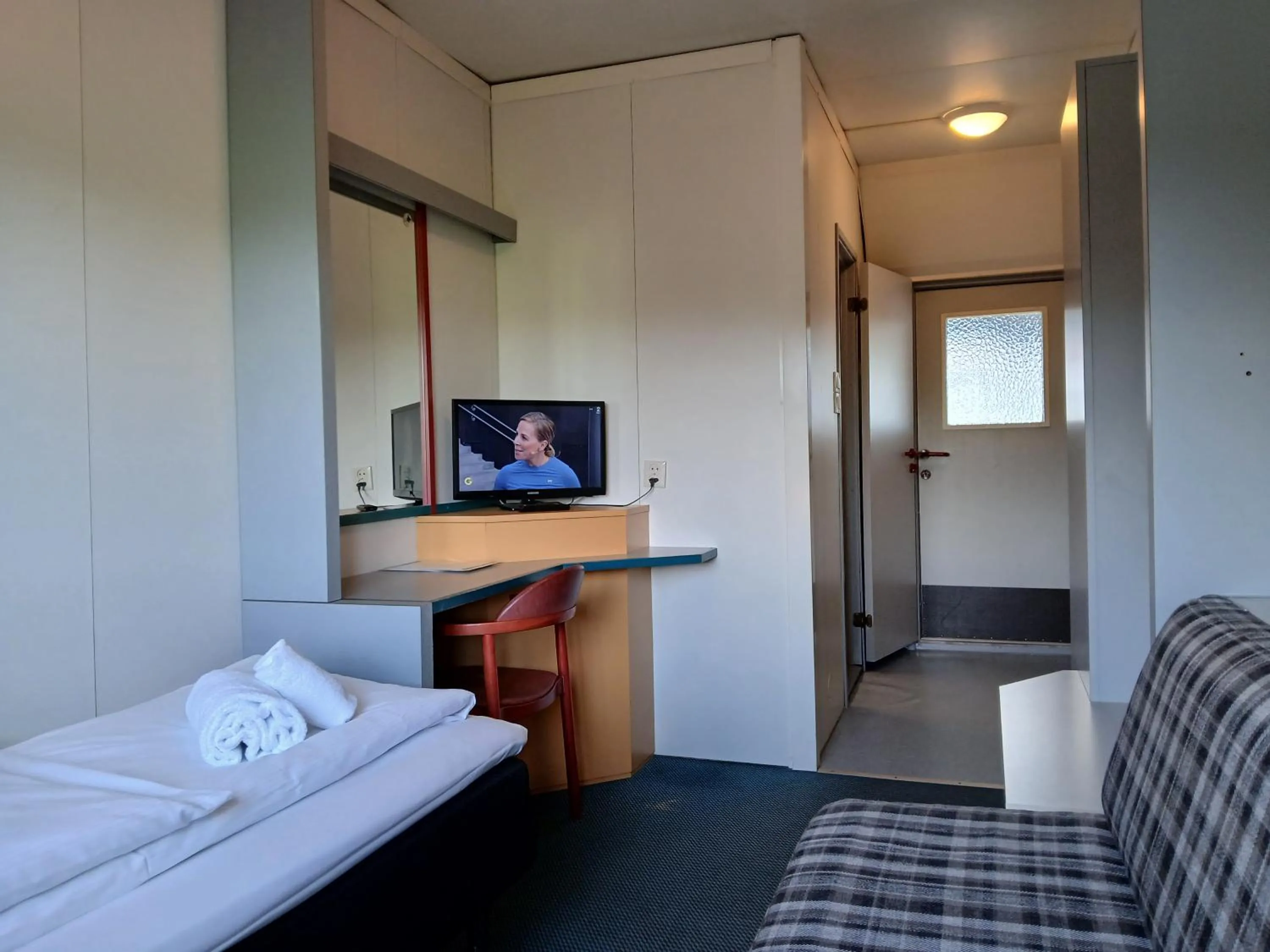 Bed in Høk Kro & Motell AS