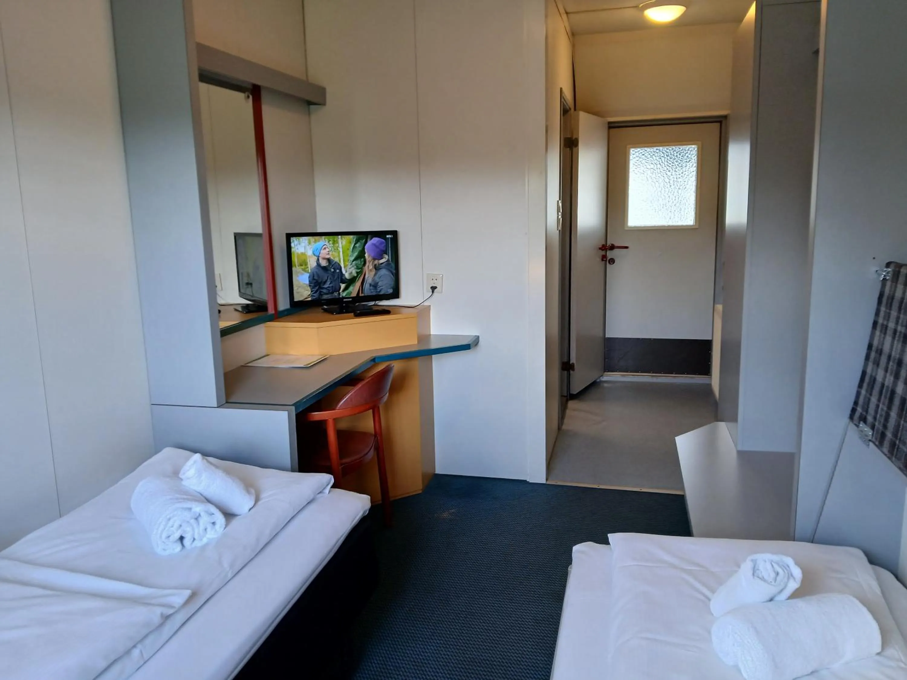 Bed in Høk Kro & Motell AS