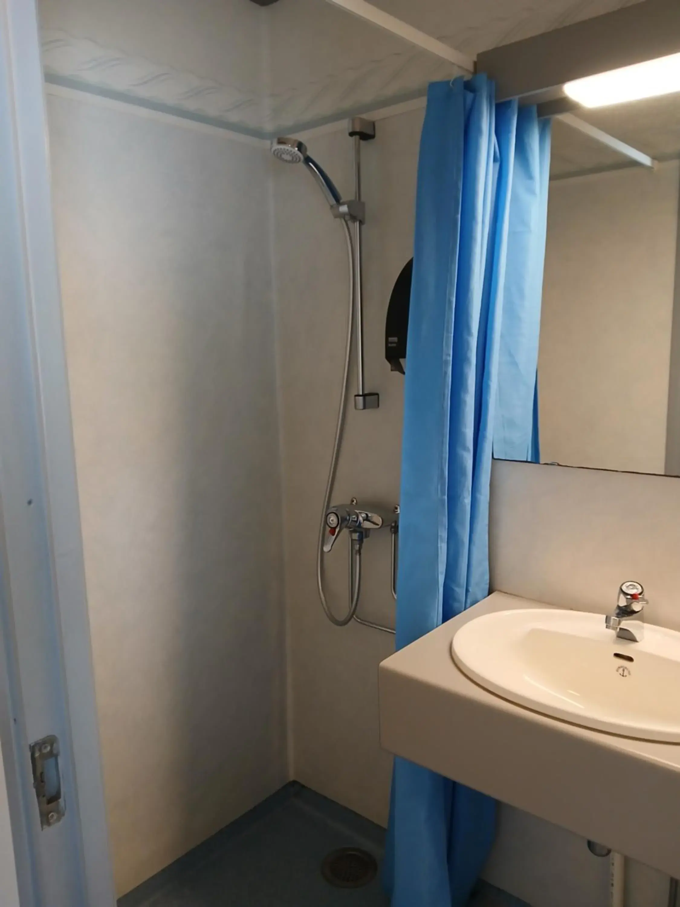 Double or Twin Room in Høk Kro & Motell AS Double or Twin Room in Høk Kro & Motell AS