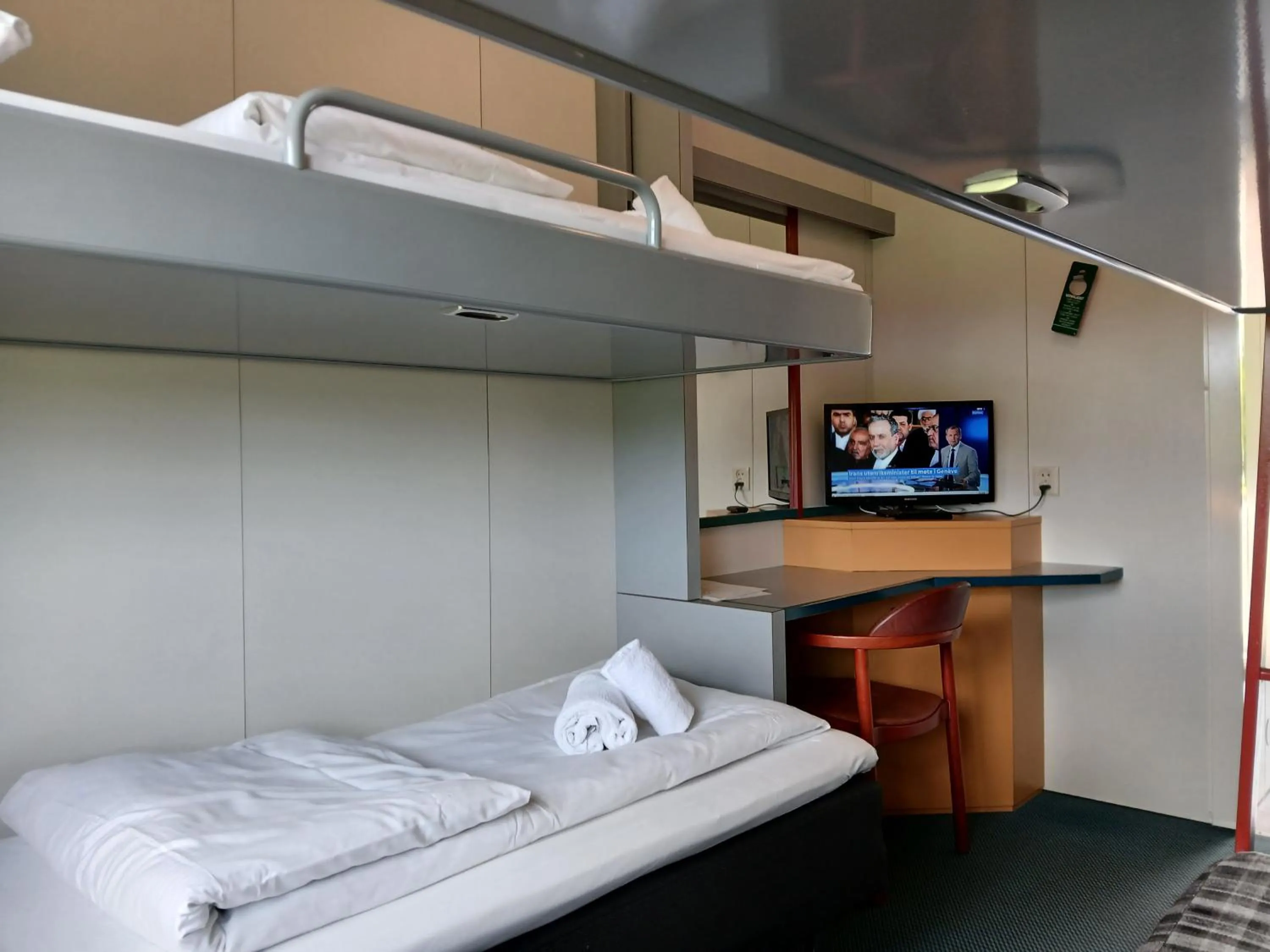 Bed in Høk Kro & Motell AS