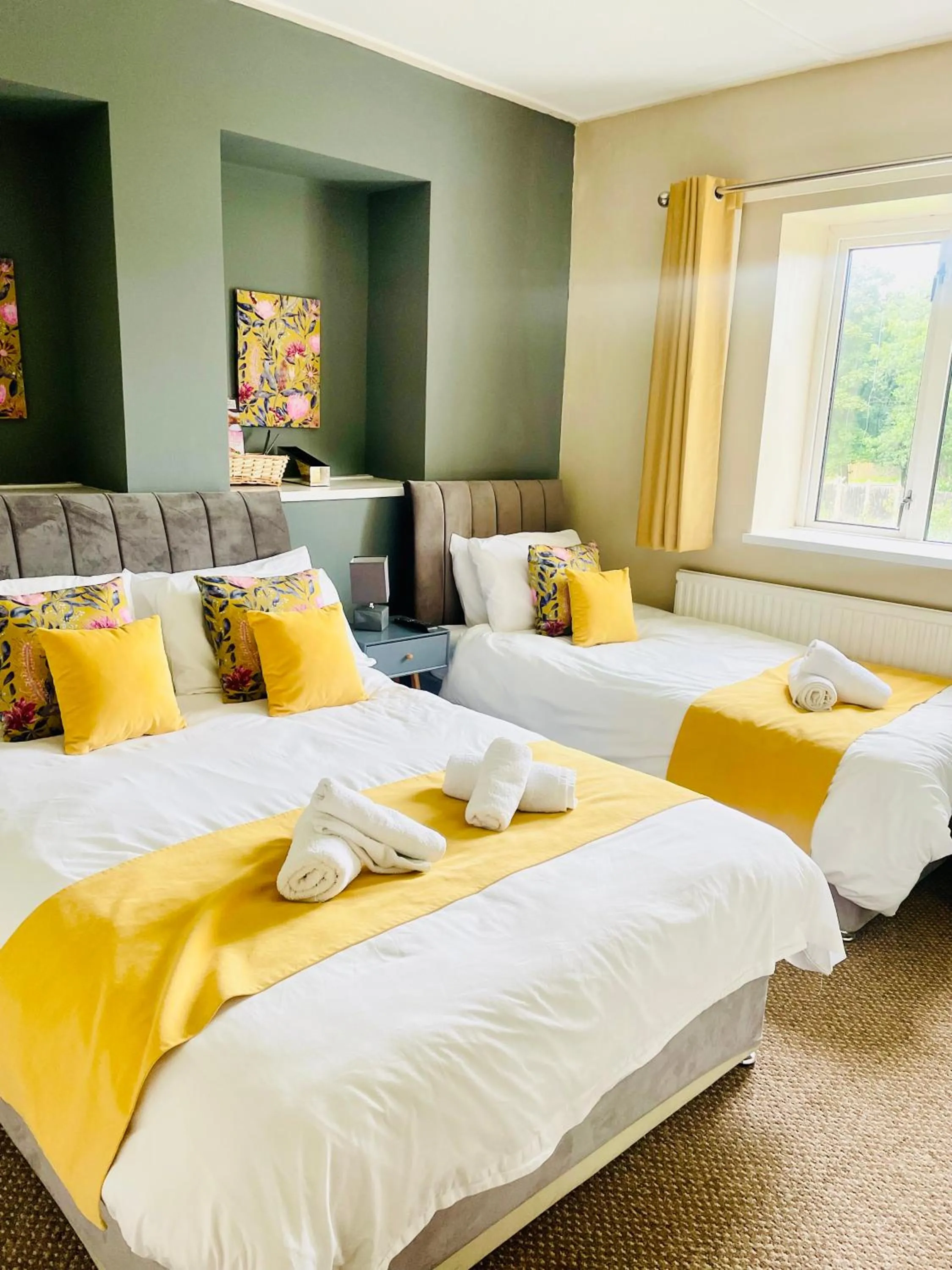 Bed in Stag & Pheasant inn