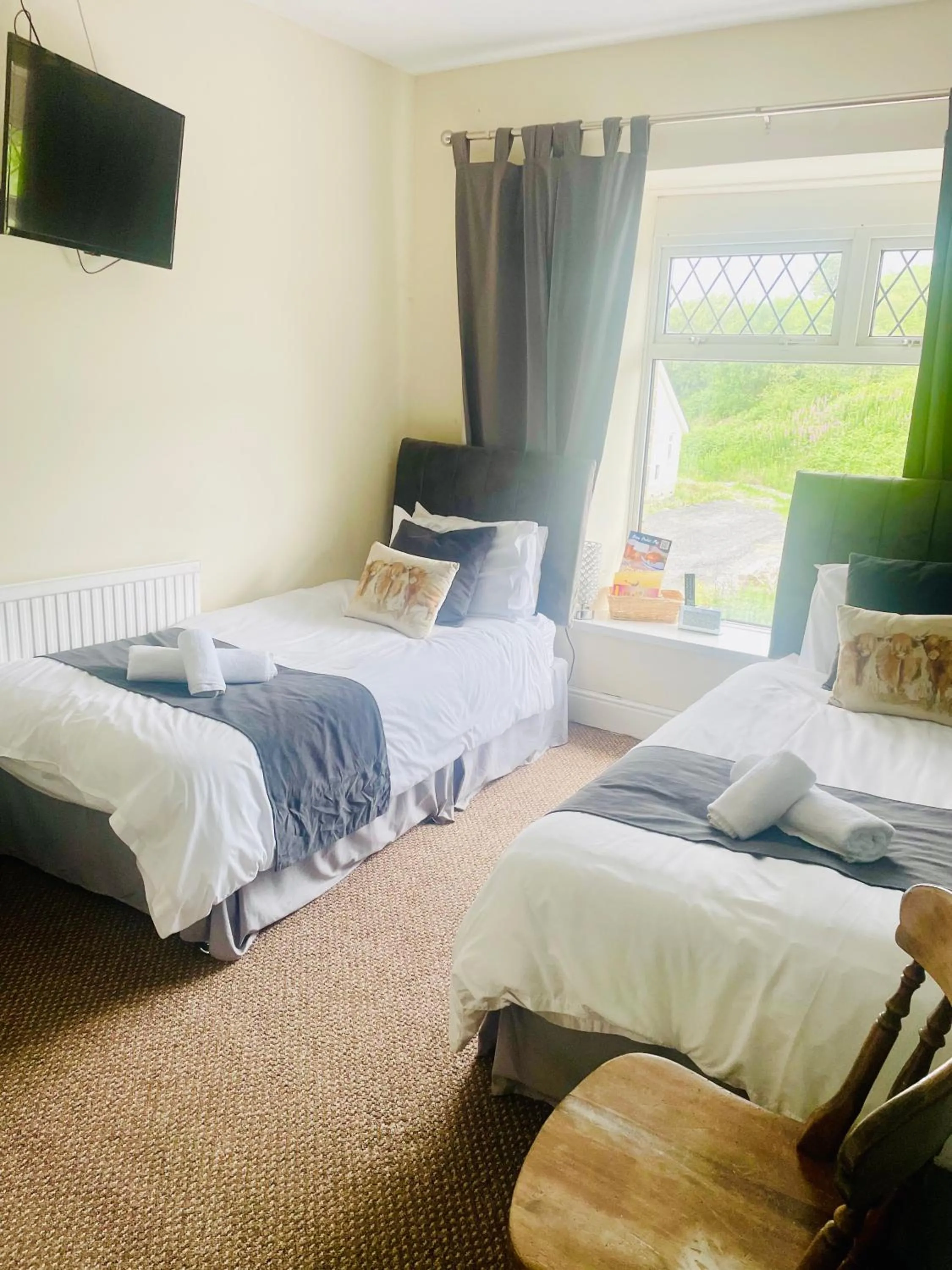 Bed in Stag & Pheasant inn