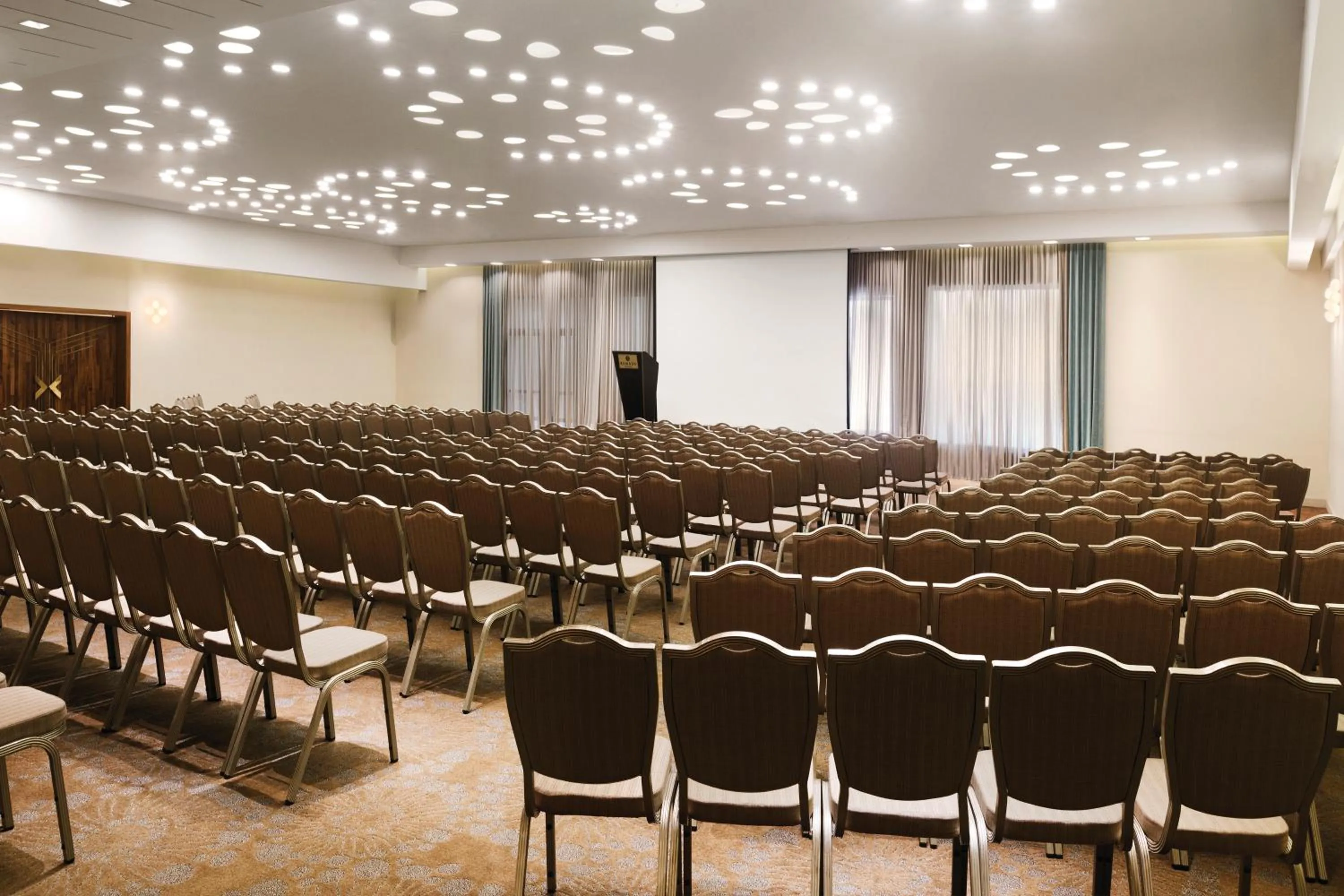 Banquet/Function facilities in Ramada Jerusalem Hotel